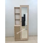 โต๊ะแป้งแบบยืน รุ่นเวนดี้ สีครีมตัดเเซนสโตน