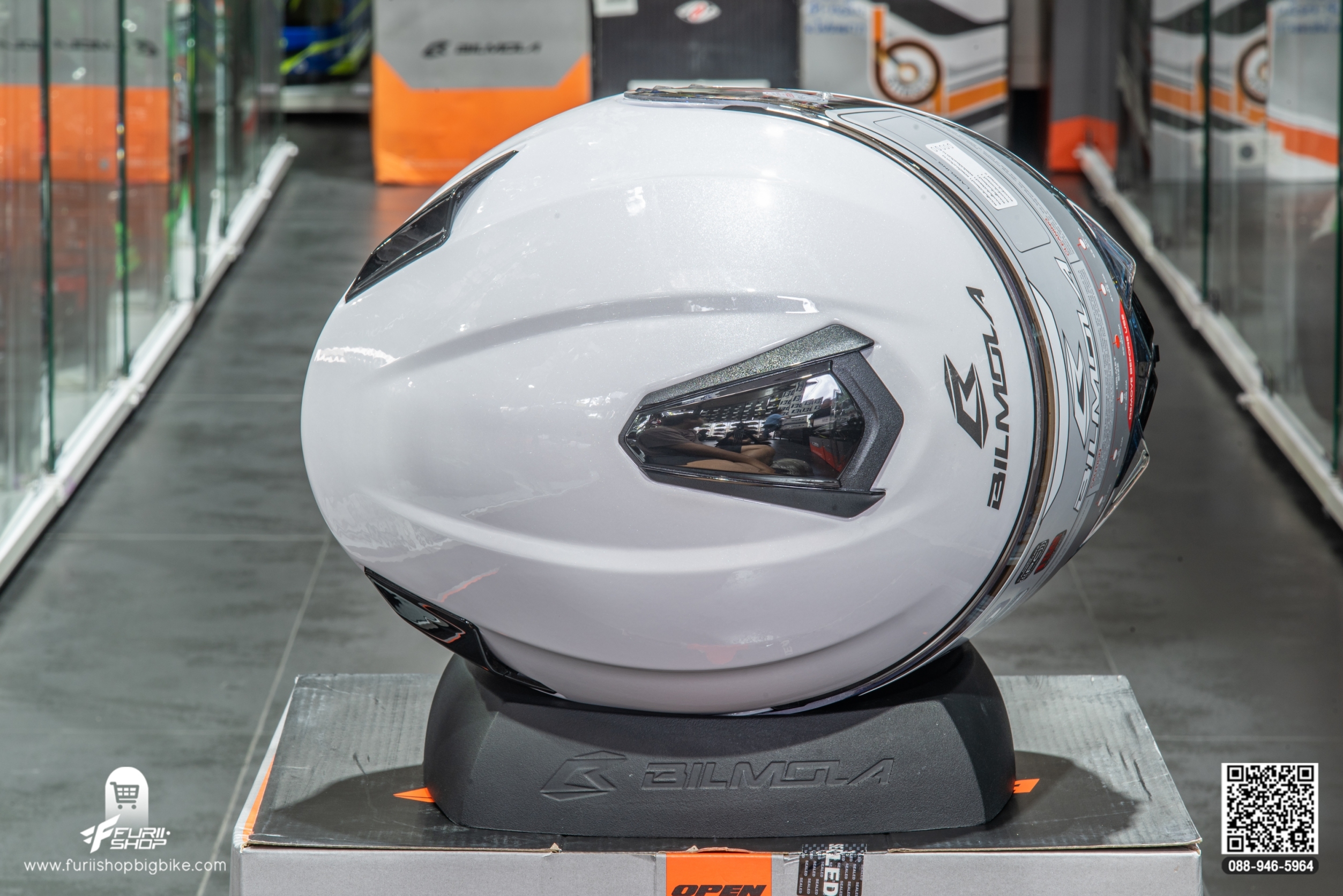 หมวกกันน็อค BIMOLA EXPLORER PLAIN WHITE (GLOSSY)