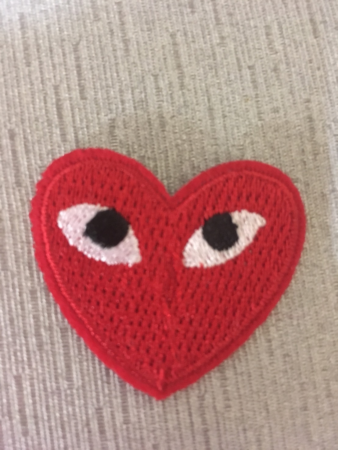 LG01_โลโก้หัวใจแดง