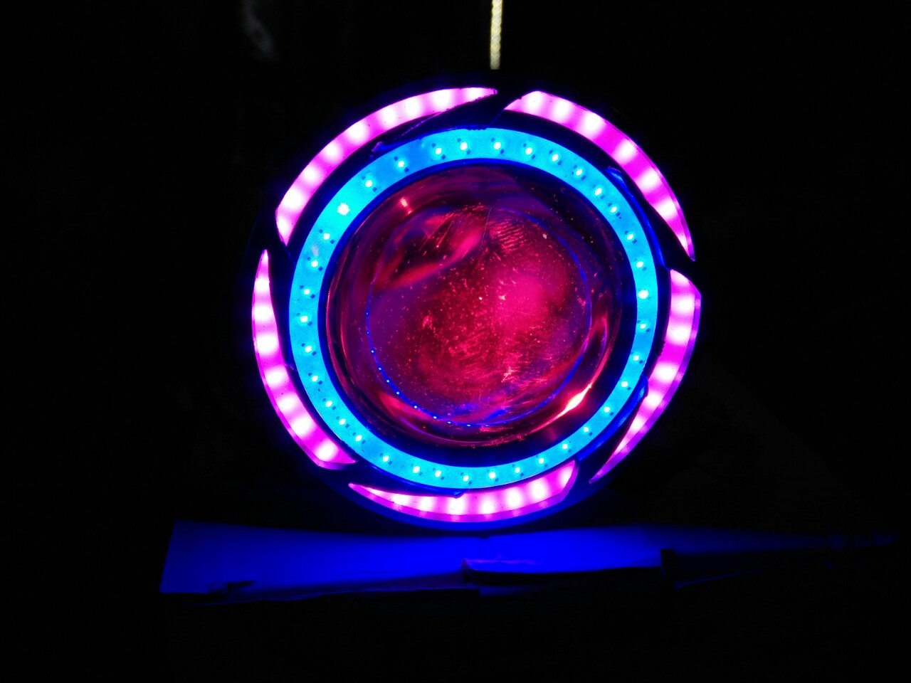 ไฟโปรเจคเตอร์มอเตอร์ไซค์ LED 2 ชั้น V.11 สามารถใช้ได้กับมอเตอร์ไซค์,บิ๊กไบค์,รถยนต์ ทุกรุ่น