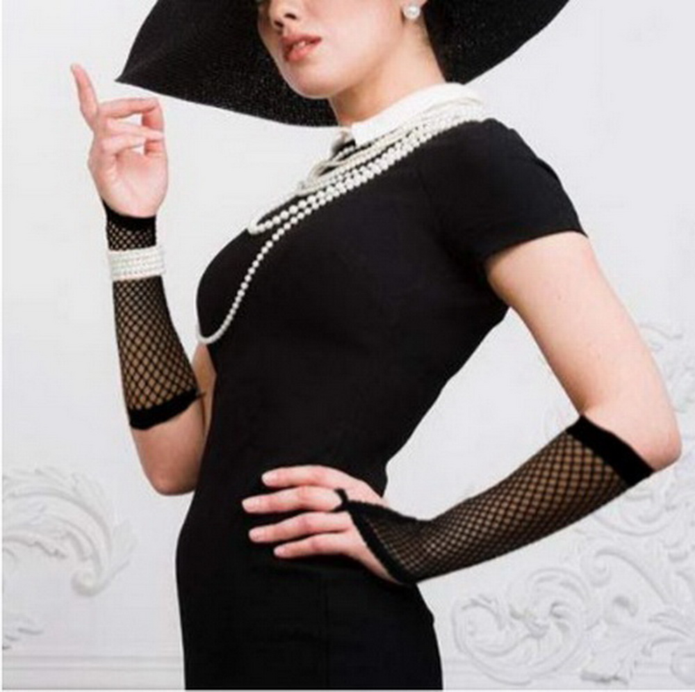 ถุงมือออกงาน สีดำ แบบยาว black glove