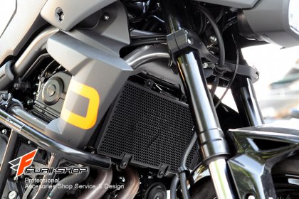 การ์ดหม้อน้ำมอเตอร์ไซค์ บิ๊กไบค์ Evotech สำหรับ Versys 650 2015+