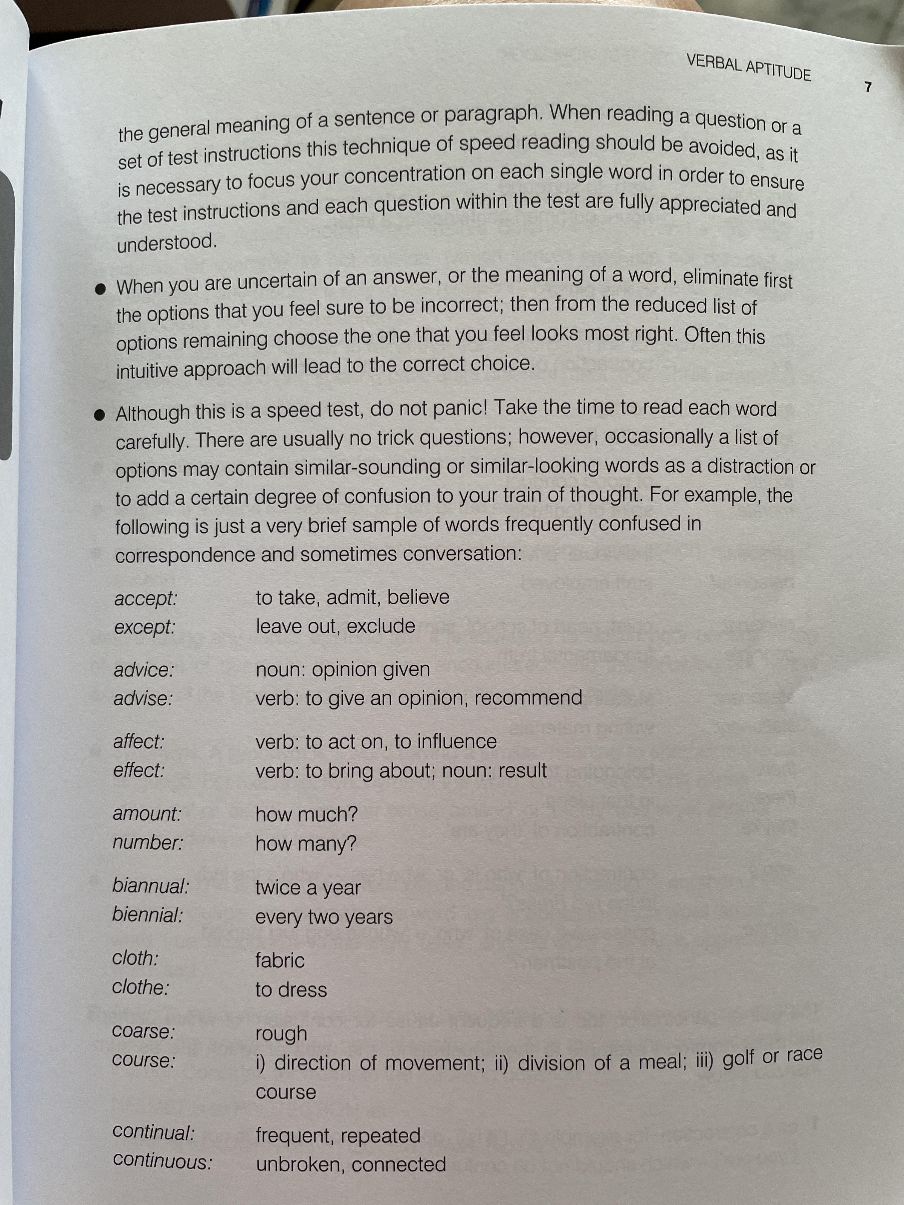 IQ and Psychometric Test Workbook. Essential praparation for verbal , numerical and spatial aptitude tests and personality tests. ผู้เขียน Phillip Carter 1,200 กรัม