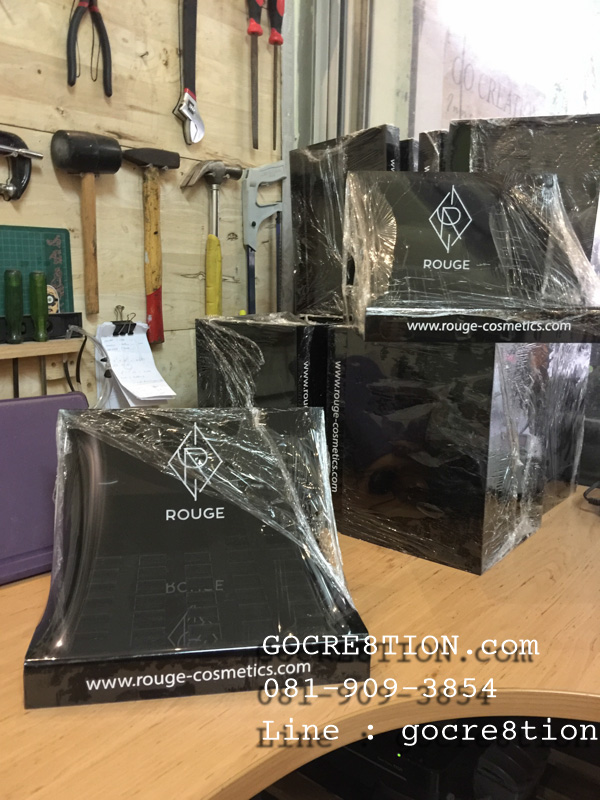 งาน อะคริลิค by GOCRE8TION.com