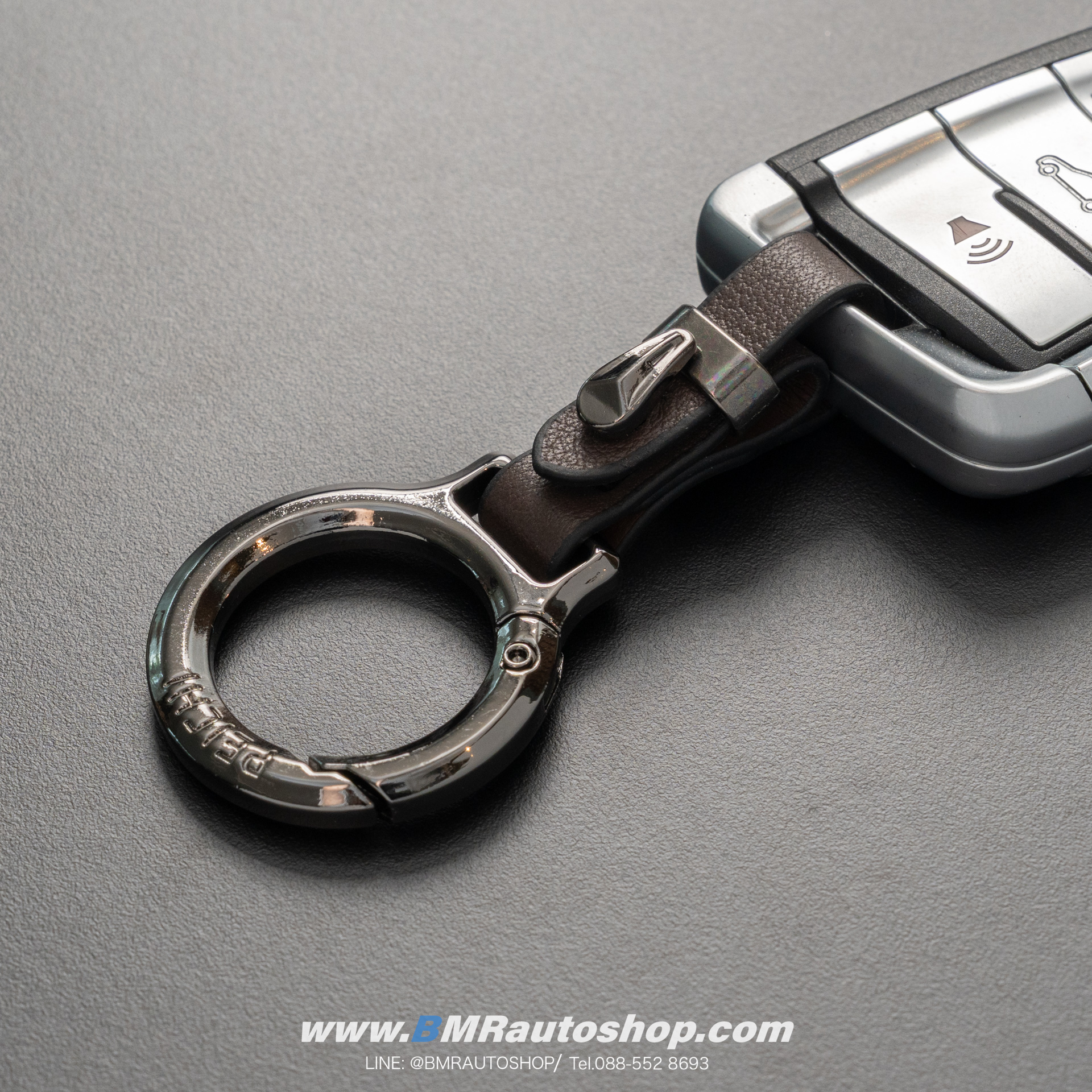 พวงกุญแจรถยนต์ BMW รุ่น AC228 สี Black Chrome