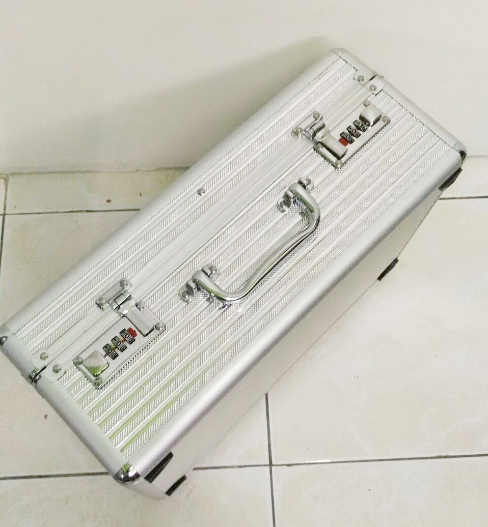 กล่องกระเป๋าอลูมิเนียม 28x38x15