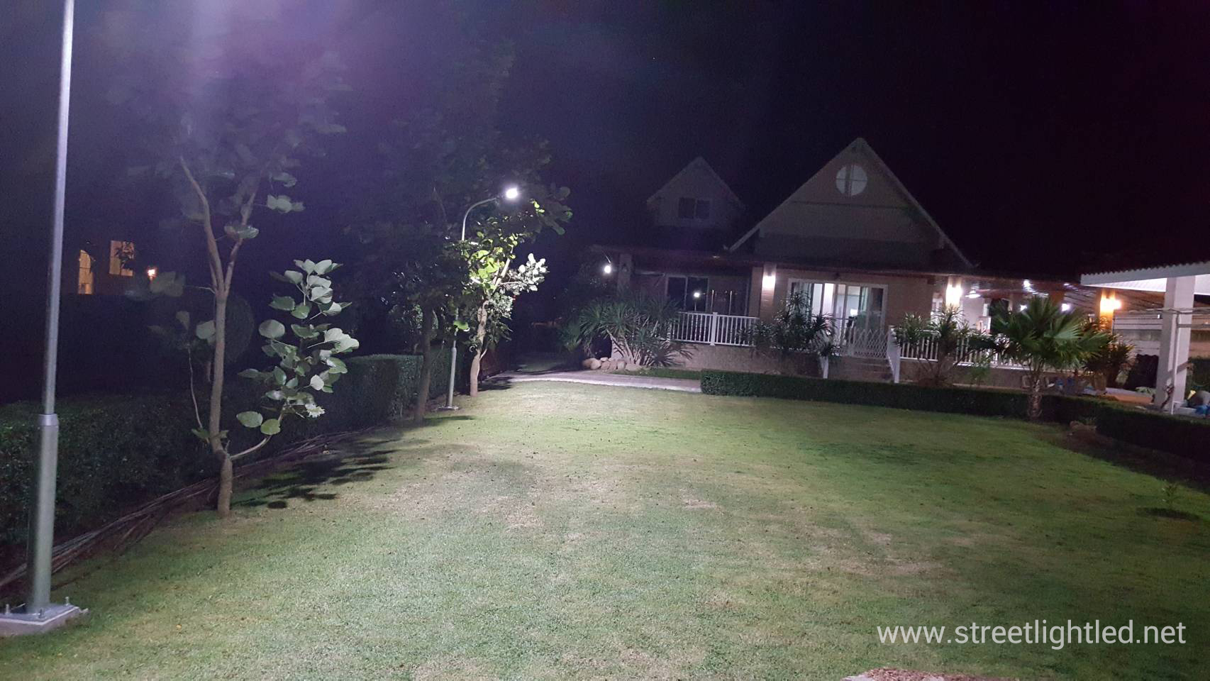 ผลงานติดตั้งเสาไฟถนน เดือนพ.ย.60 (มบ.ซื่อตรง2)