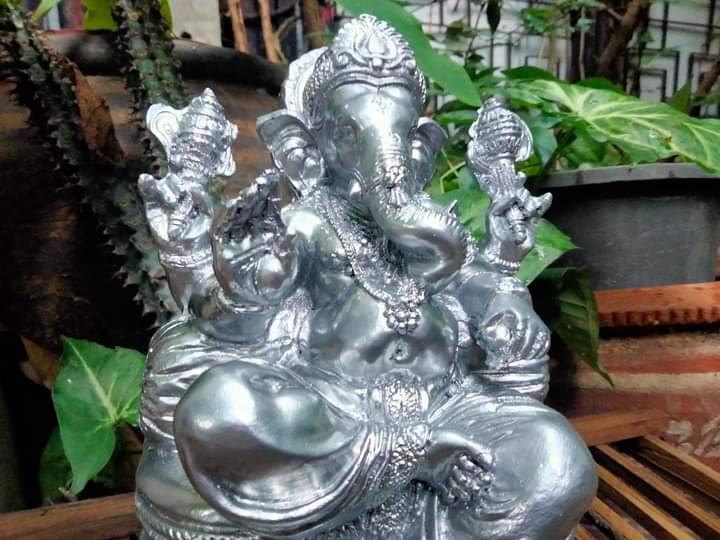 พระพิฆเนศ ปางนั่งบัลลังก์ ประทานพร อุดมสมบูรณ์ องค์สีเงิน สำเร็จทั้งทรัพย์และสมหวังในสิ่งที่ปรารถนา