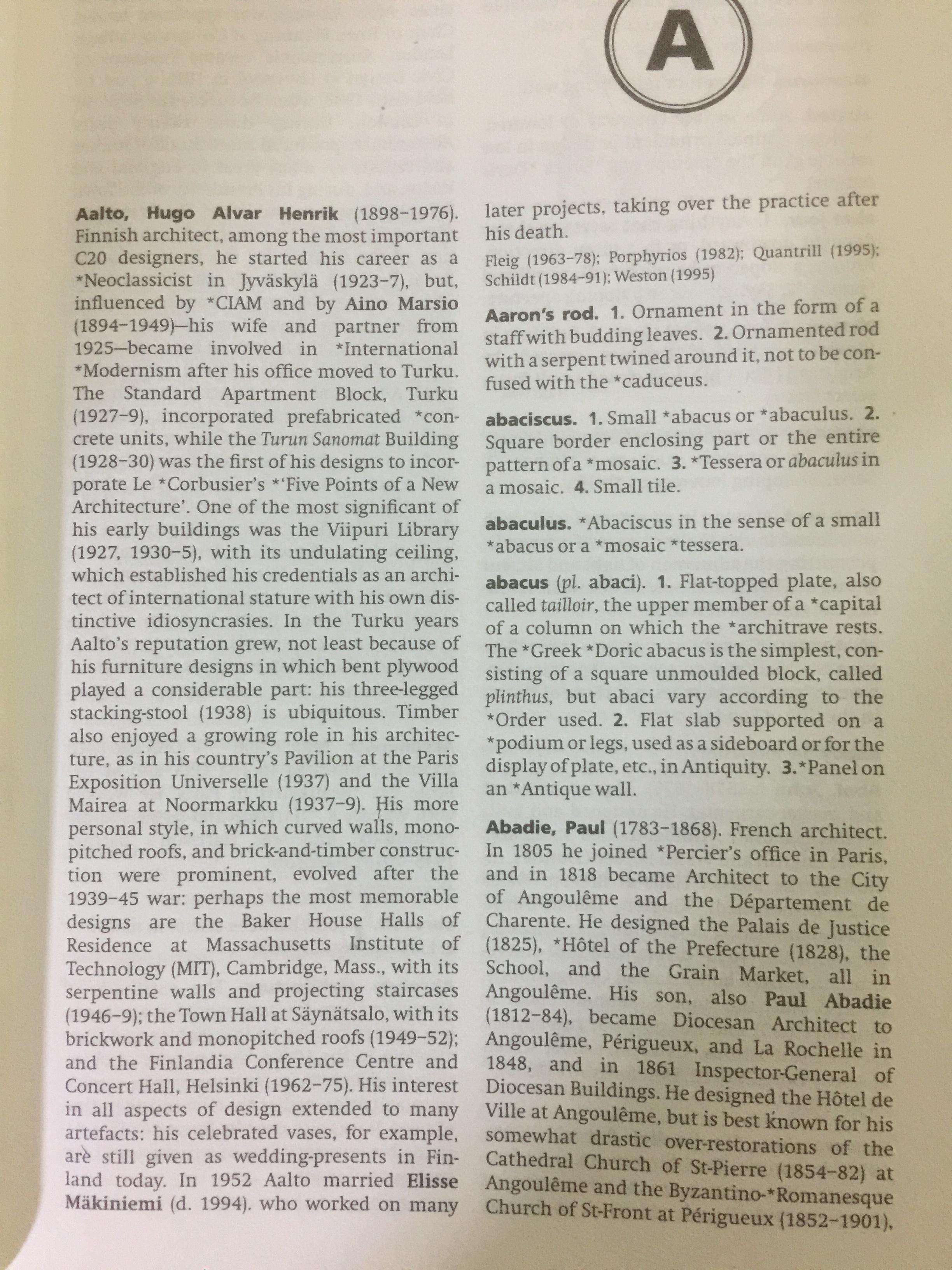 OXFORD DICTIONARY OF ARCHITECTURE 0 กก.