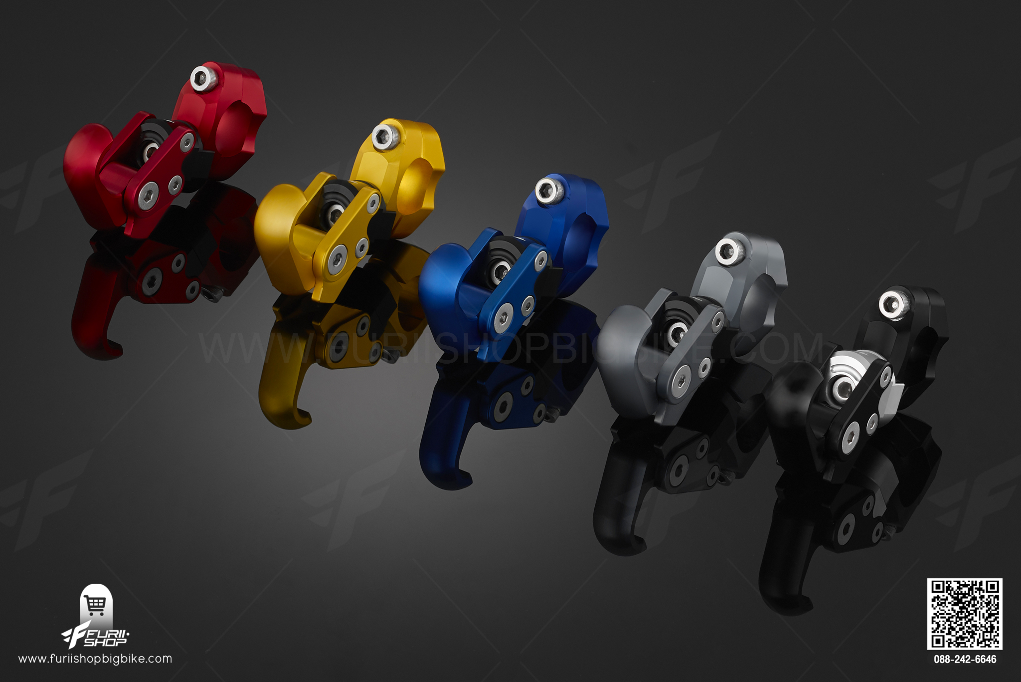 ชุดที่แขวนของพร้อมประกับยึดด้ามแฮนด์ (Convenience Hook with Rotating Bar Clamp) Kawasaki D-Tracker (2015-2016)