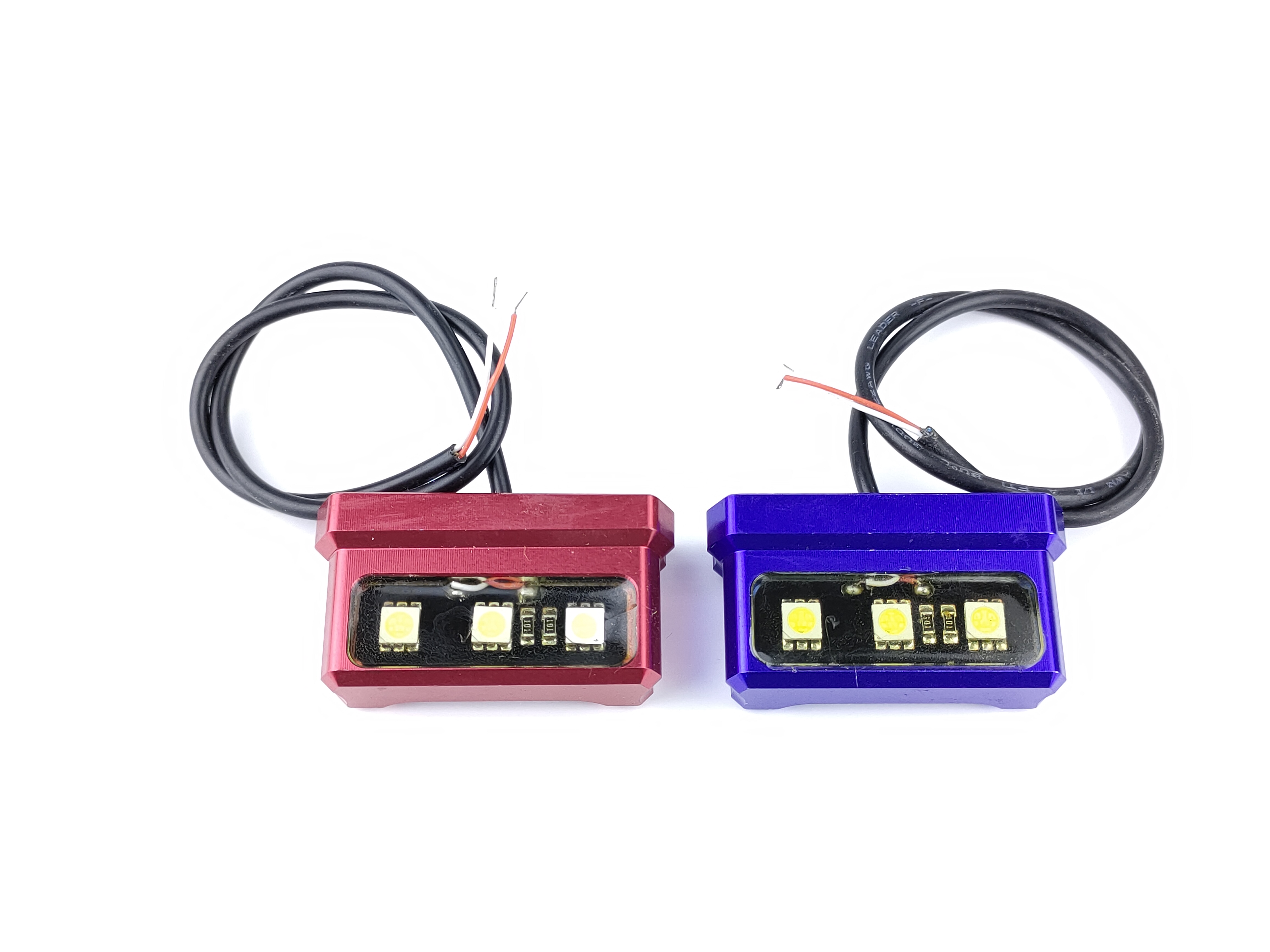 ไฟส่องป้ายทะเบียนมอเตอร์ไซค์ ไฟส่องป้ายทะเบียน LED ติดท้ายสั้นทุกรุ่น งานCNC คุณภาพสูงกันน้ำ