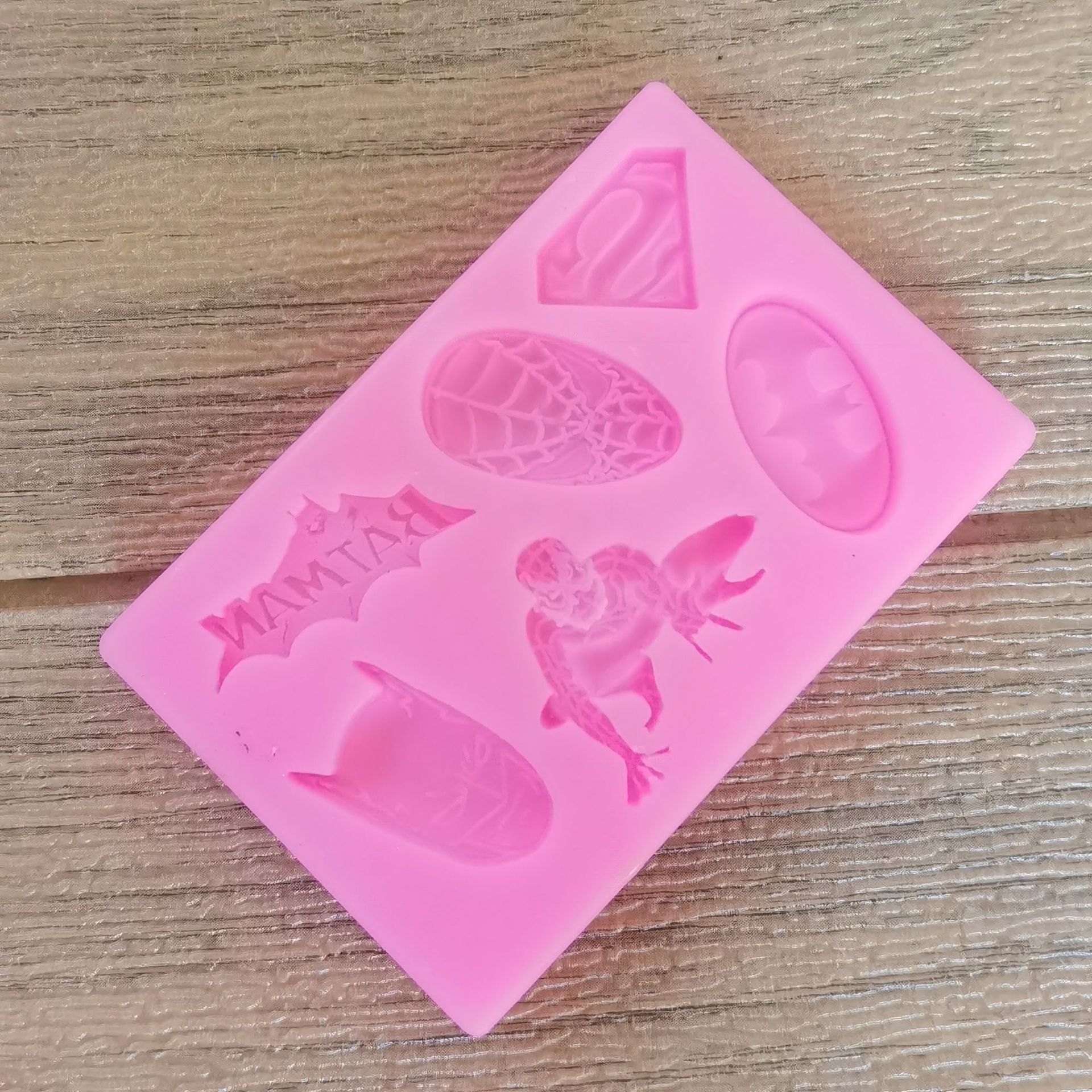 เลือกแบบ แม่พิมพ์ ซิลิโคน พิมพ์ฟองดอง แม่พิพม์ซุปเปอร์ฮีโร่