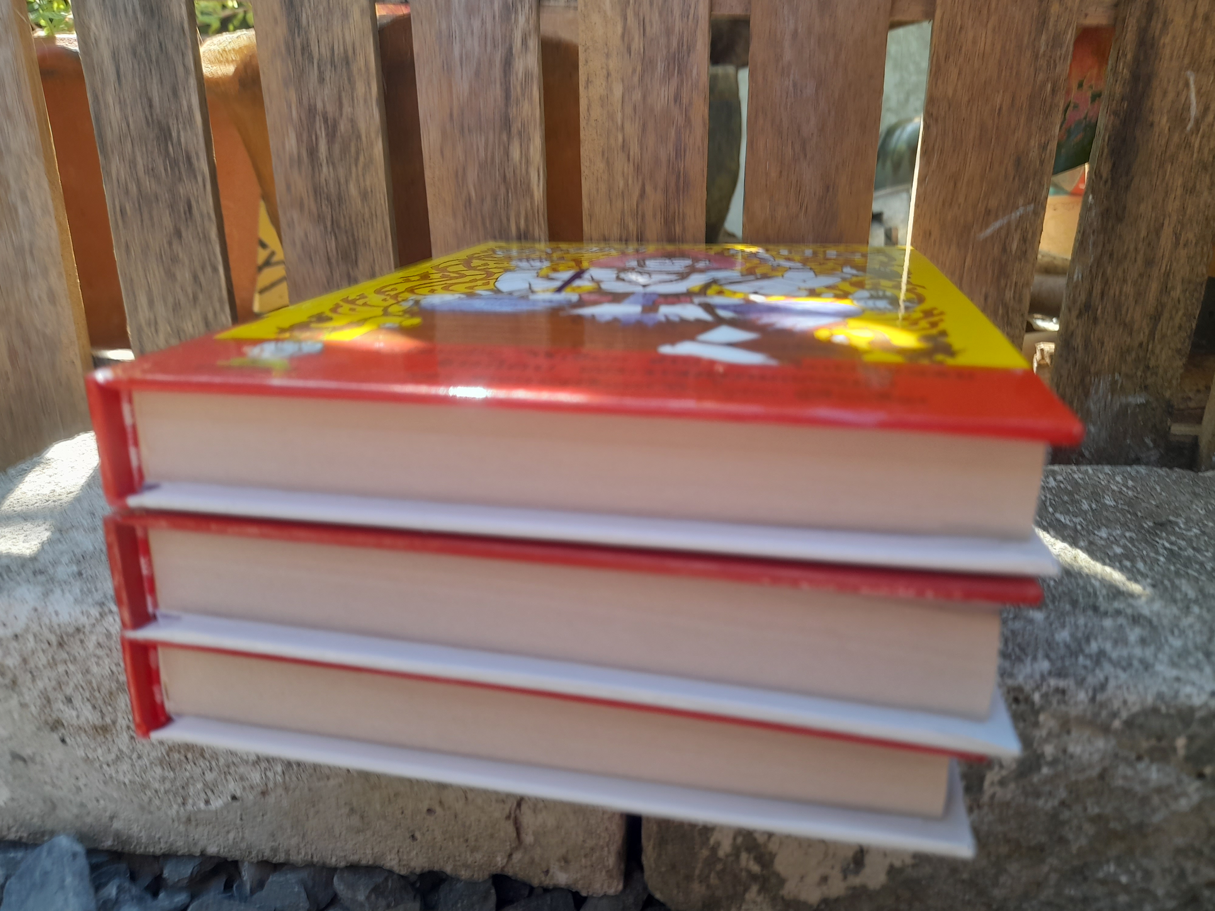 รวมสุดยอดคัมภีร์พิสดารพระคาถา108 ยันต์108 และ นะ108 ขายแยกและเป็นชุดครับ