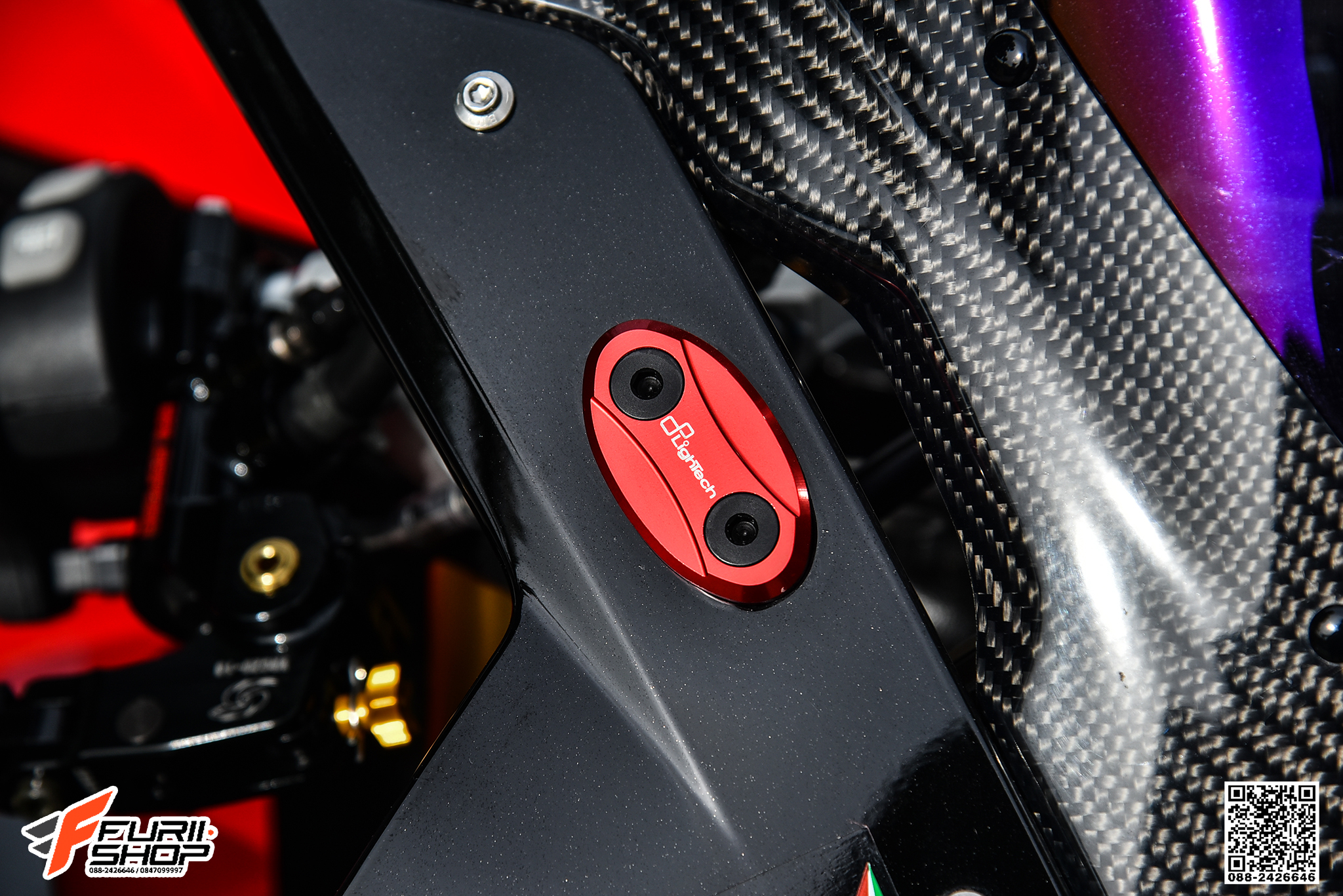 อุดกระจก LIGHTECH สีแดง FOR BMW S1000RR