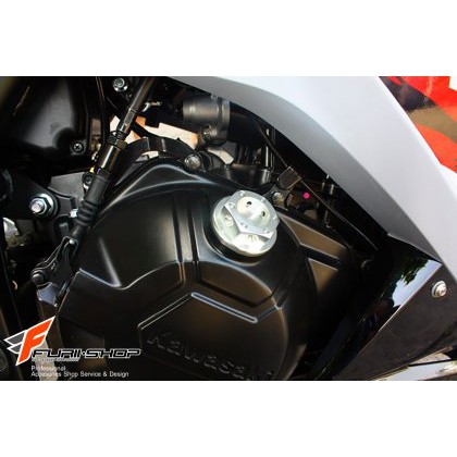 น็อตน้ำมัน Moth Ninja250 Ninja300 2013-2016