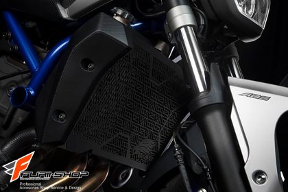การ์ดหม้อน้ำ LEON สีดำ FOR YAMAHA MT07