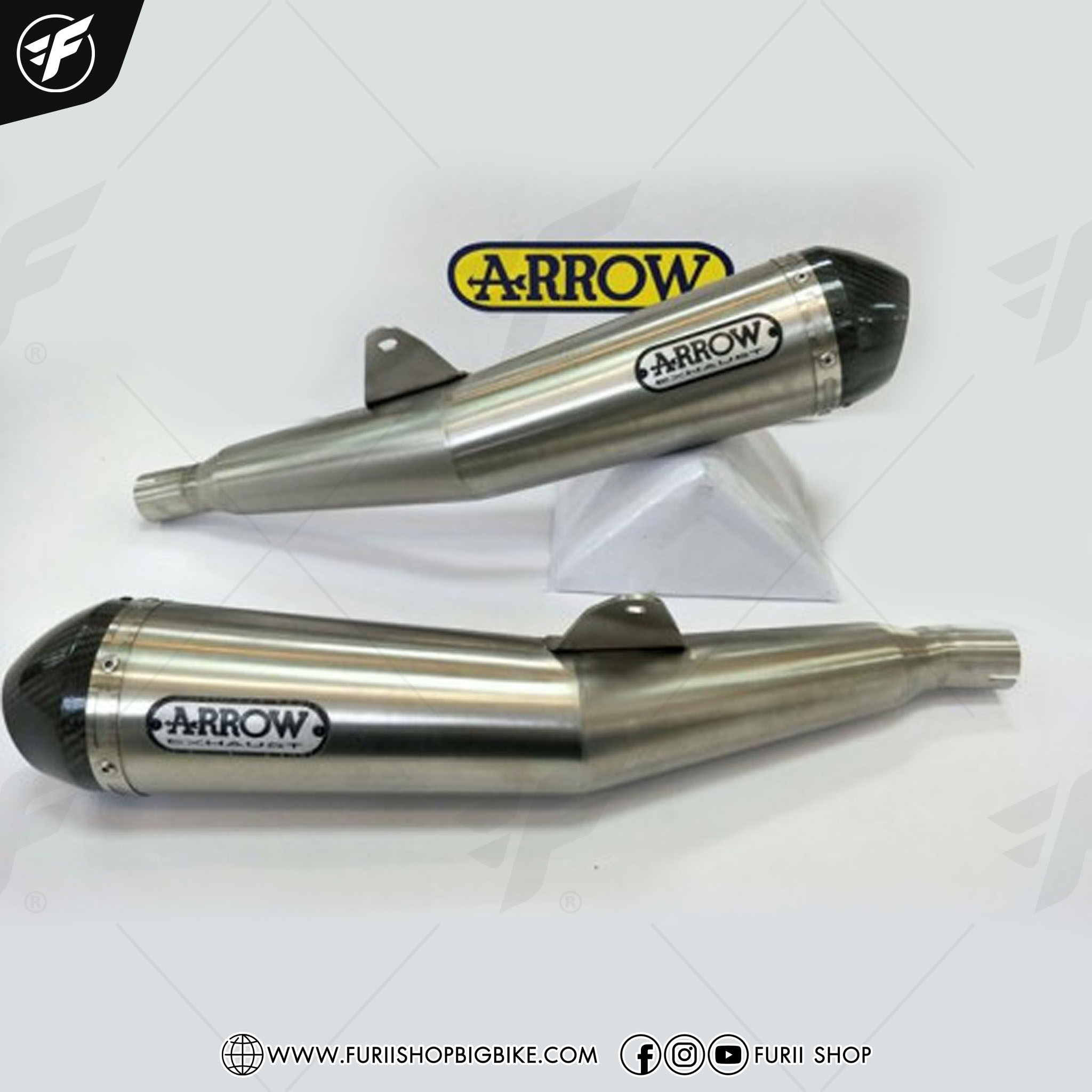 ท่อ ARROW SLIP ON SS COVER CARBON 2:2 FOR Triumph Thruxton R