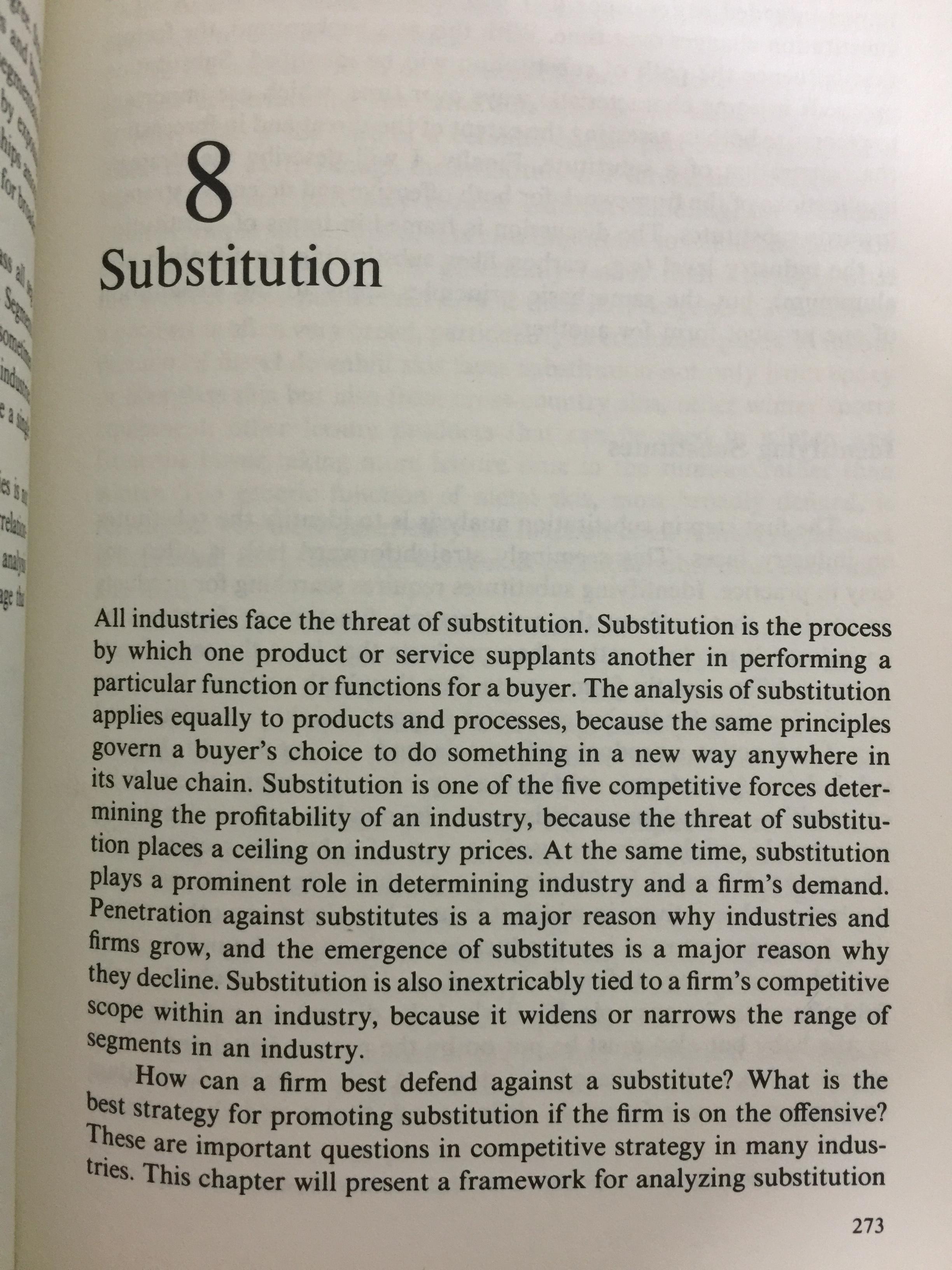 COMPLETITIVE ADVANTAGE. creating and sustaining superior performance ผู้เขียน Michael E.Porter 0 กก.