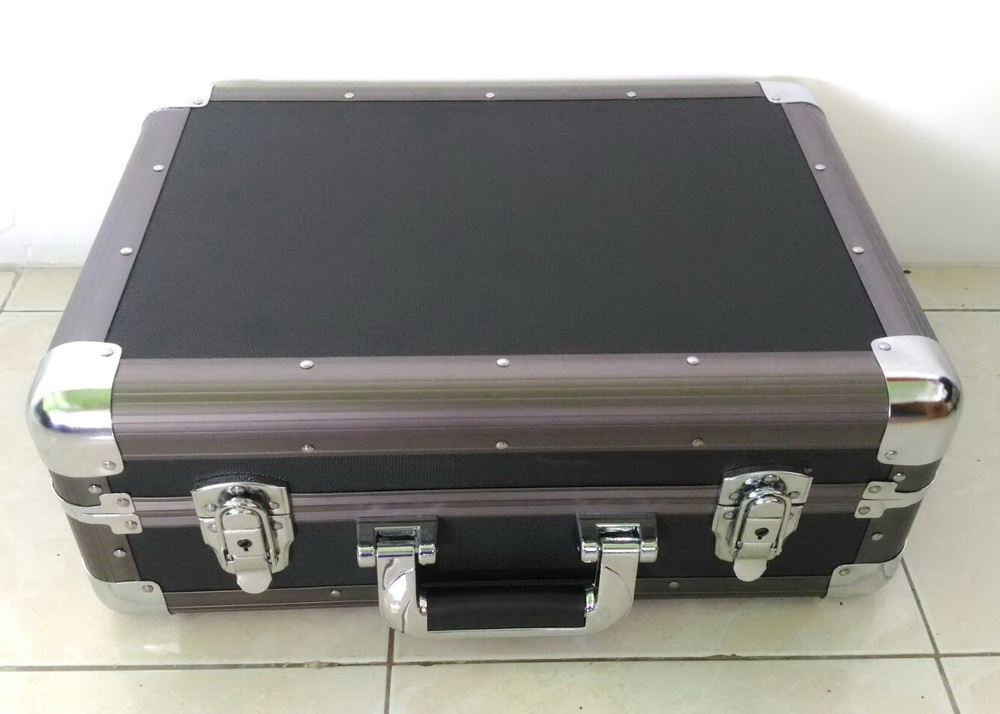 กล่อง อเนกประสงค์ 32x45x17 มีฟองน้ำ