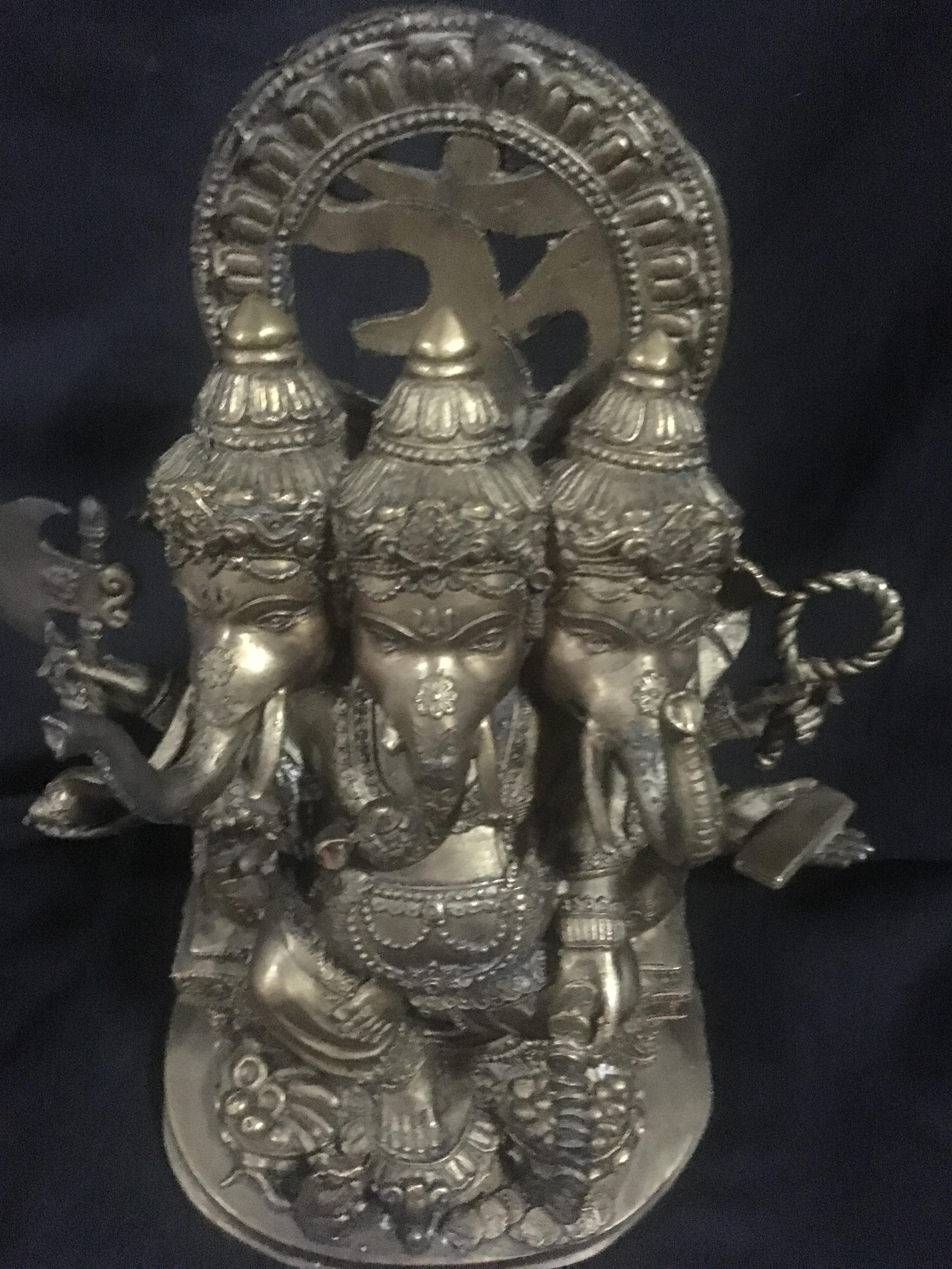 พระตรีมุข คณปติ พระพิฆเนศสามเศียร ทองเหลือง ขนาด 11 นิ้ว