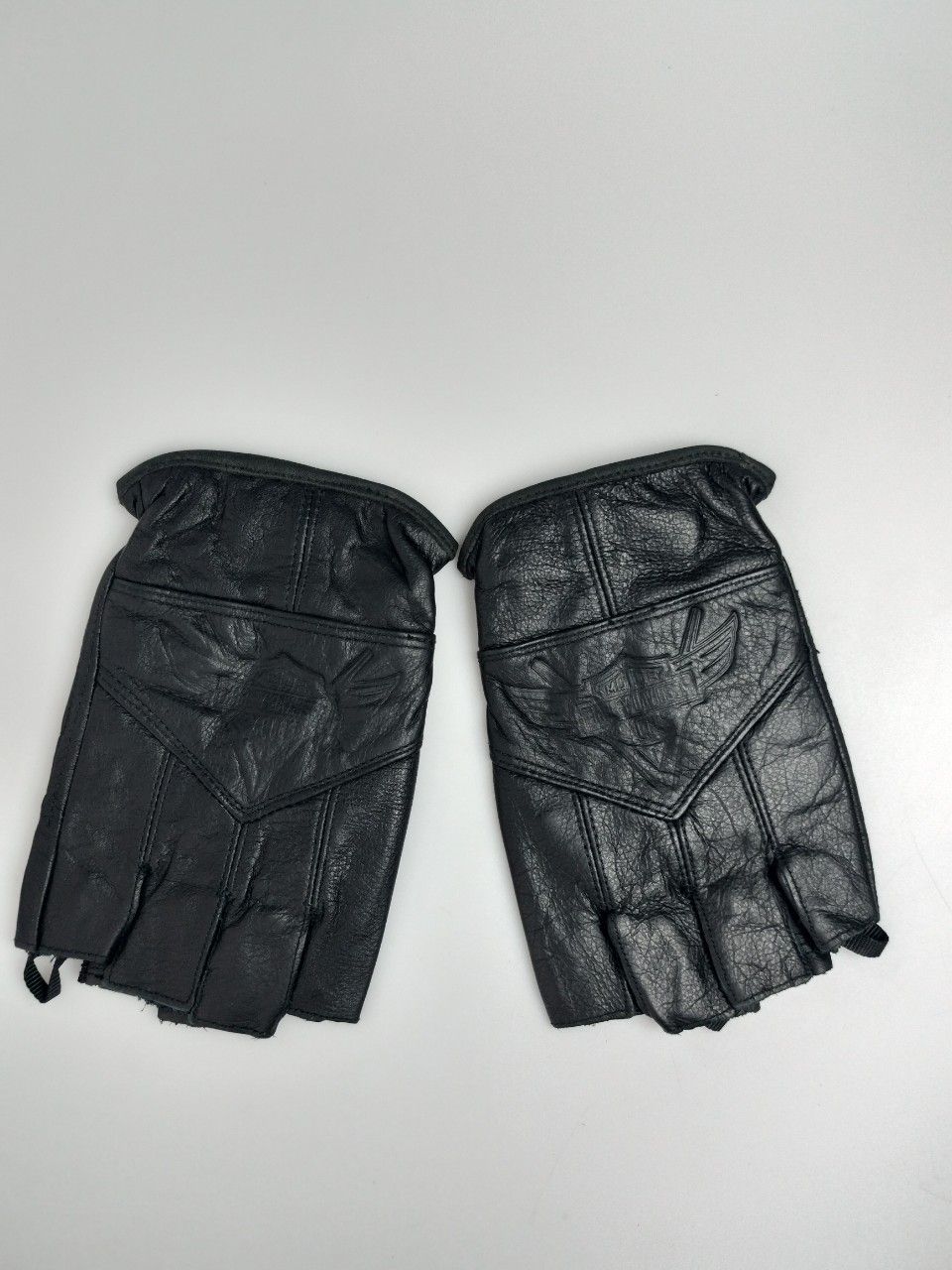 H-D ถุงมือหนังตัดนิ้ว