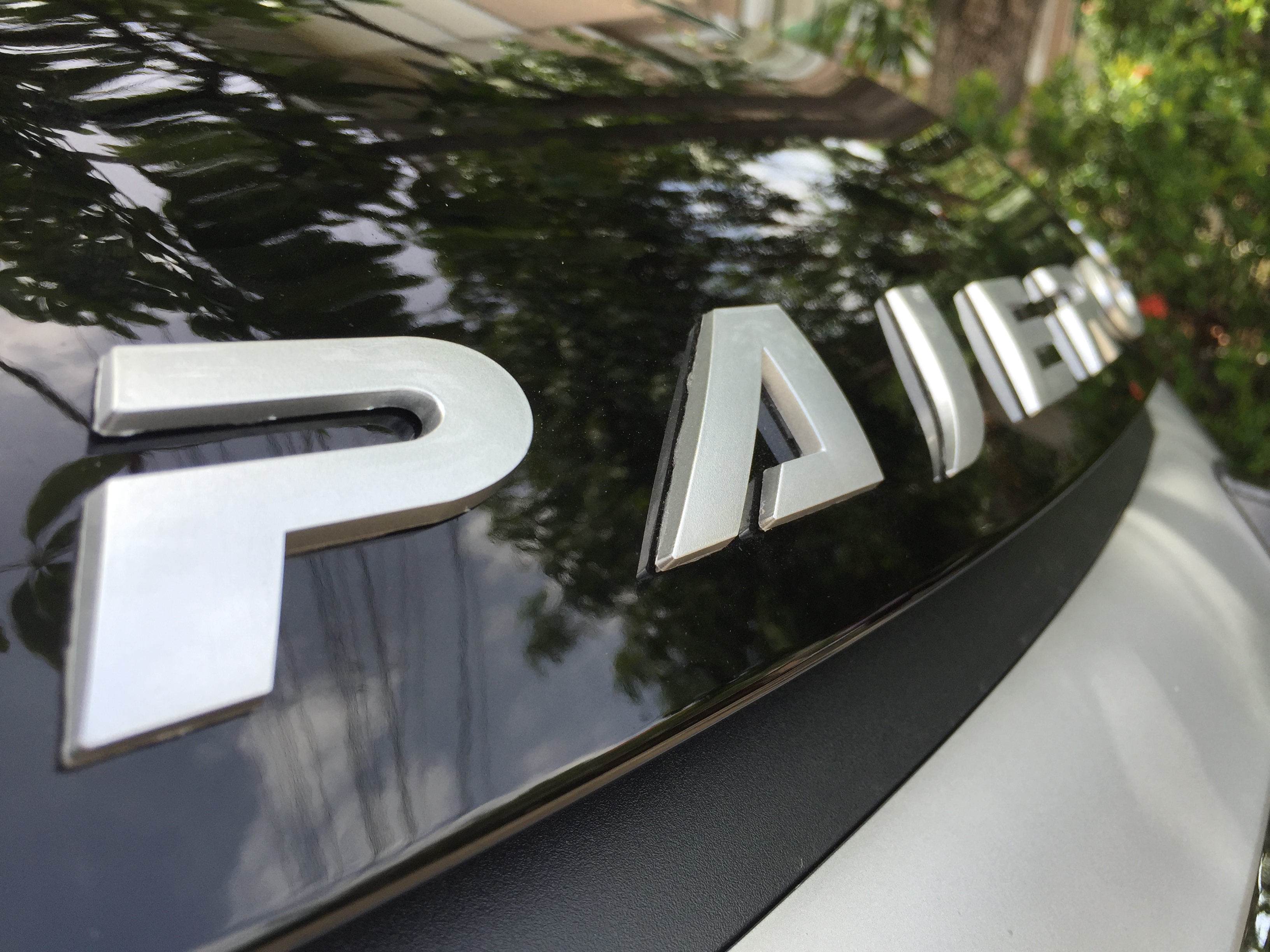 ตัวหนังสือ Pajero Sport สีเงินด้าน Silver