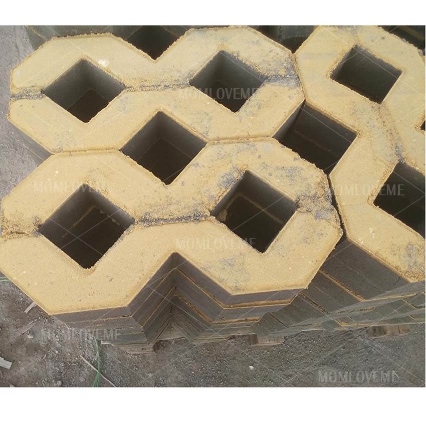 แม่พิมพ์บล็อคคอนกรีต ลาย8เหลี่ยม ขนาด 40x20x8 cm