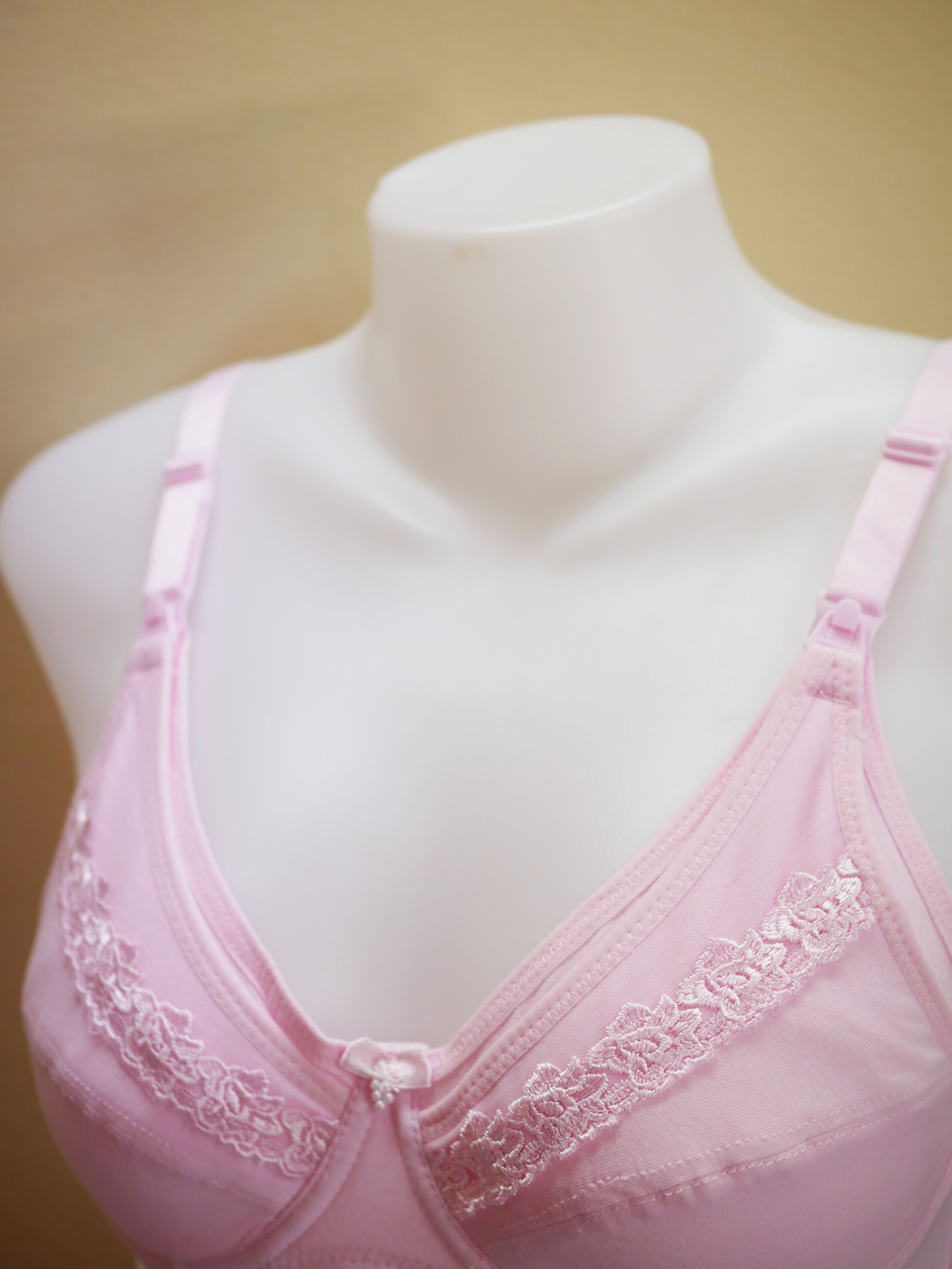 A526_[Size-34/75-สีชมพู]_เสื้อชั้นในให้นม-มีโครง