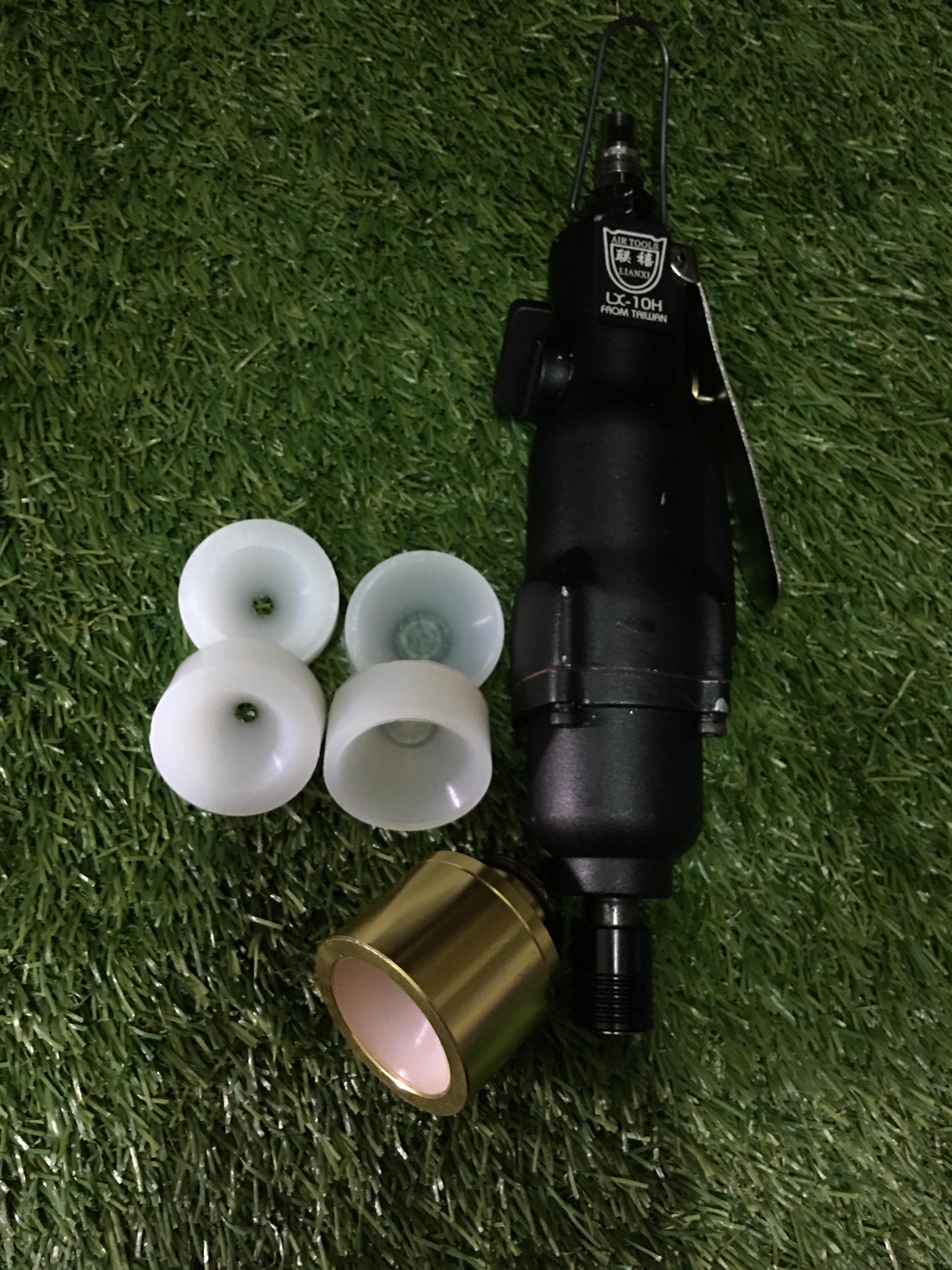 เครื่องขันฝาขวดน้ำ(ทั้งชุดรวมปั๊มลม 25 ลิตร)