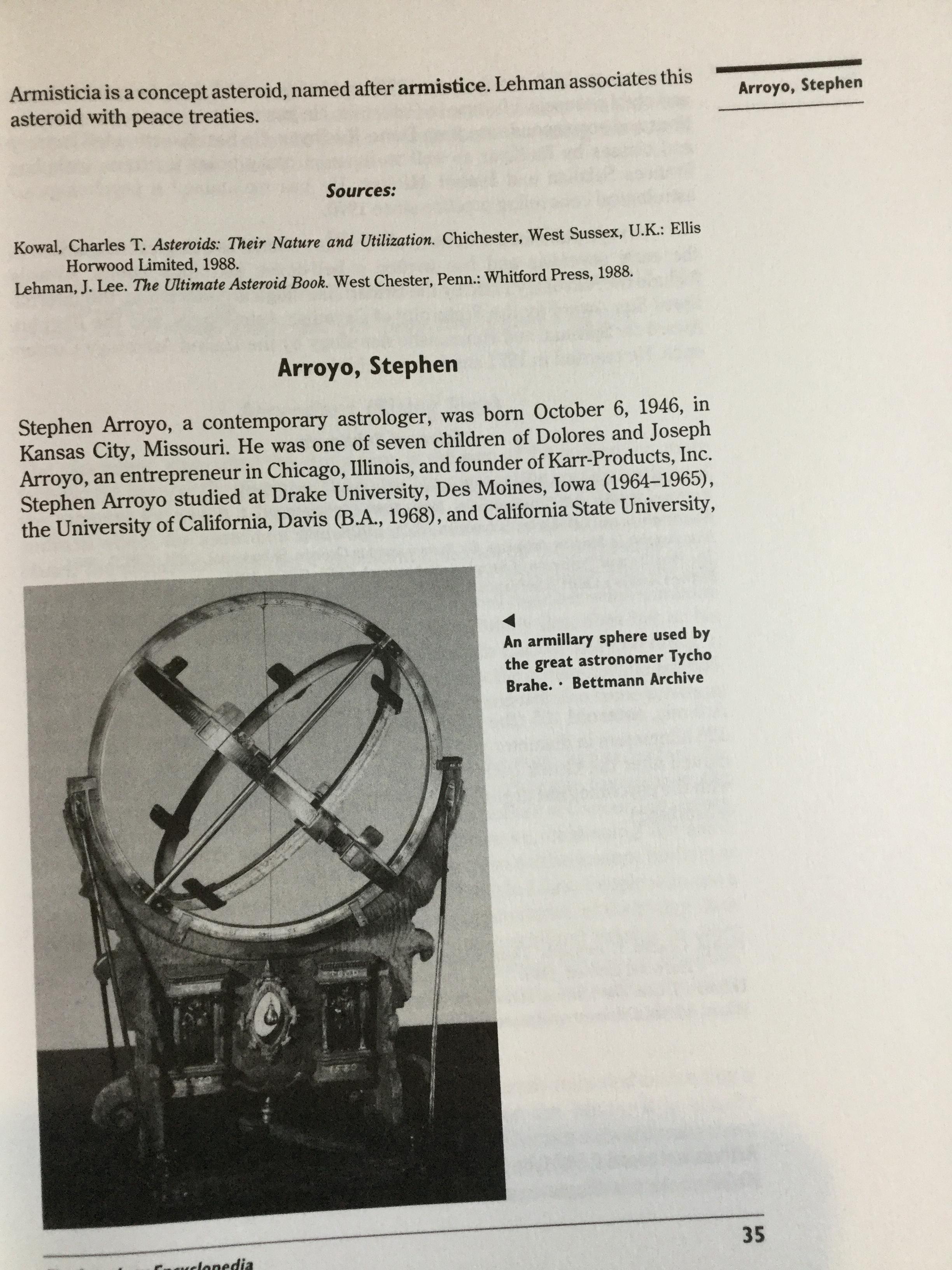 ASTROLOGY ENCYCLOPEDIA. ผู้เขียน James R.Lewis 0 กก.