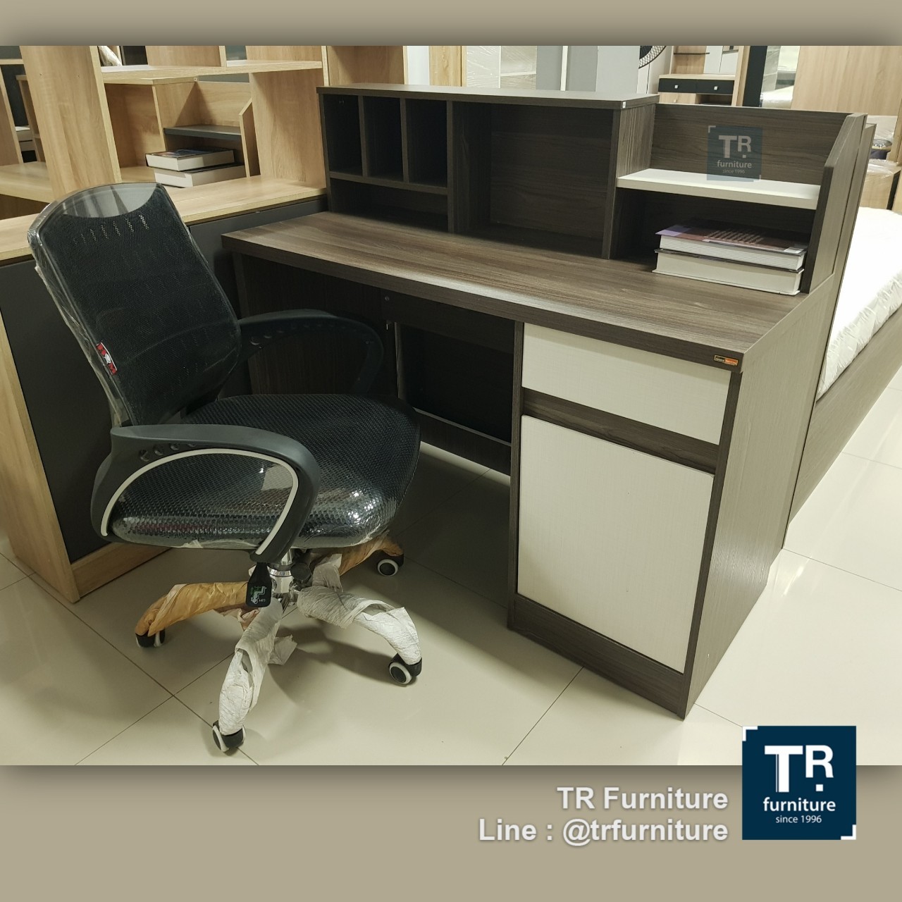 โต๊ะทำงาน 120 ซม. รุ่น TB-131