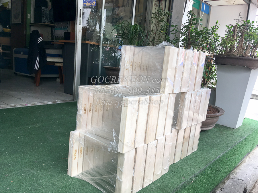 งาน อะคริลิค by GO CREATION