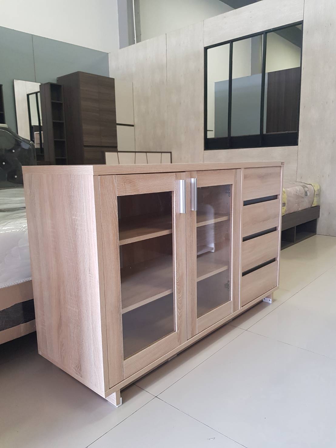 ตู้อเนกประสงค์ 120 ซม. สูง 75 ซม.