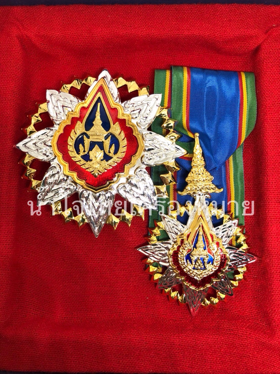 ทวีติยาภรณ์มงกุฎไทย (ทม) บุรุษ