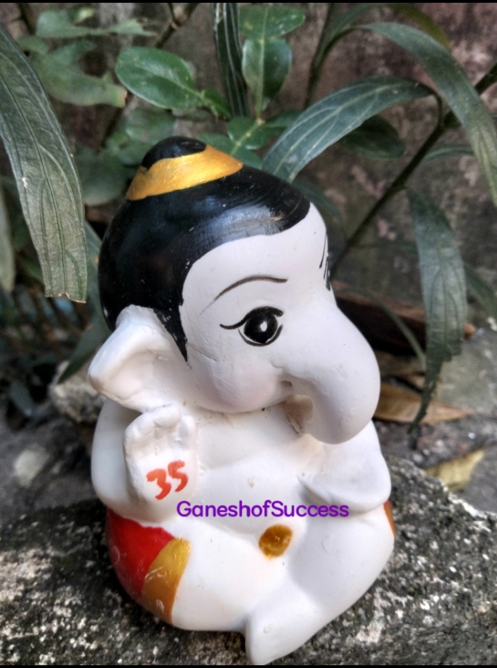 พระพิฆเนศบาละคณปติ ปางเด็ก งานเซรามิค