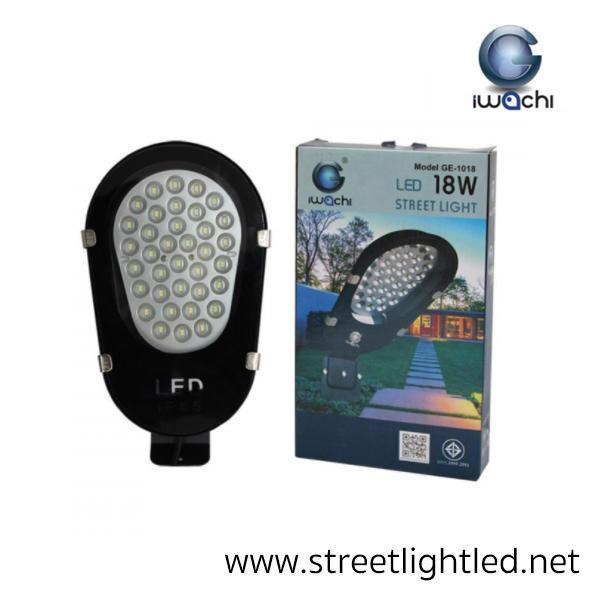 โคมไฟถนน LED 18w ยี่ห้อ Iwachi (แสงส้ม)