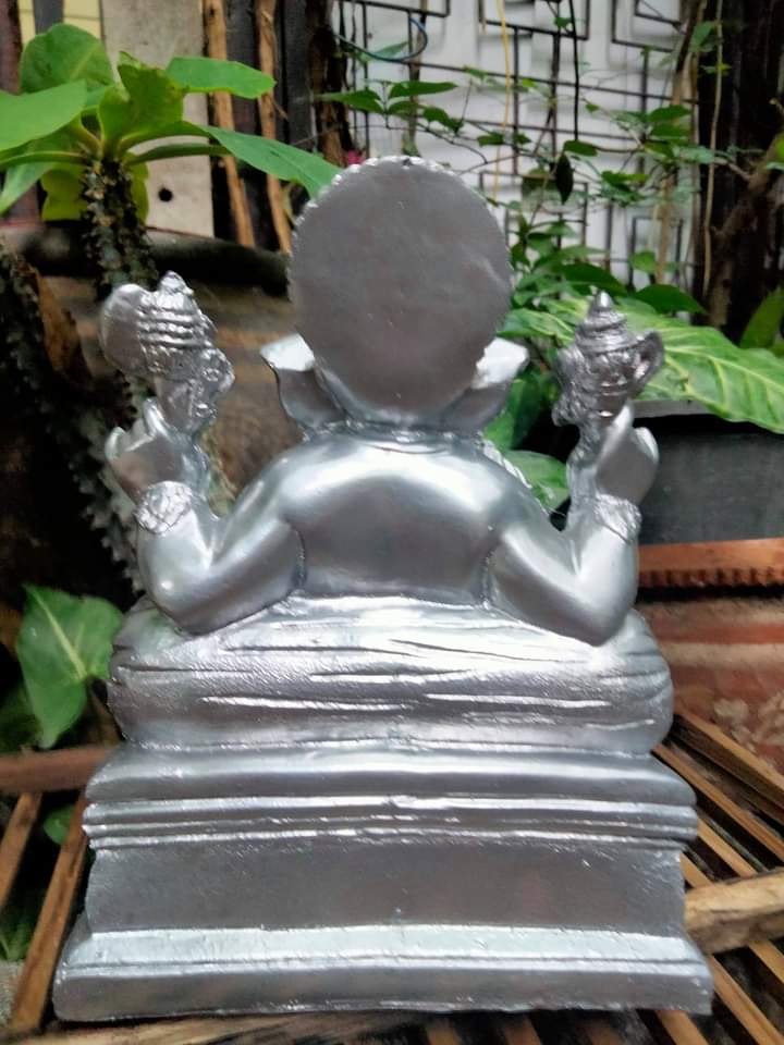 พระพิฆเนศ ปางนั่งบัลลังก์ ประทานพร อุดมสมบูรณ์ องค์สีเงิน สำเร็จทั้งทรัพย์และสมหวังในสิ่งที่ปรารถนา