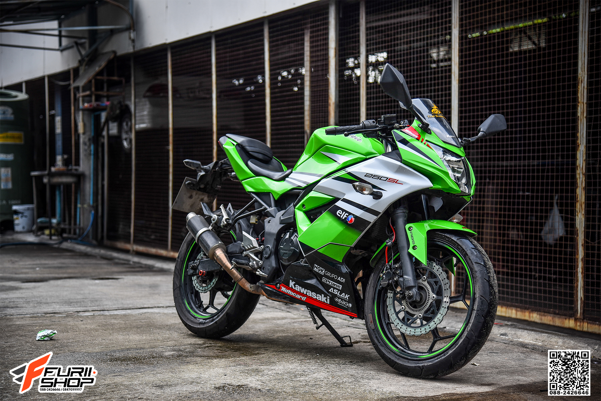 สายHEL KAWASAKI NINJA250SL เดินทางเดิม หน้า-หลัง สายสีแดง หัวเบนโจสีทอง