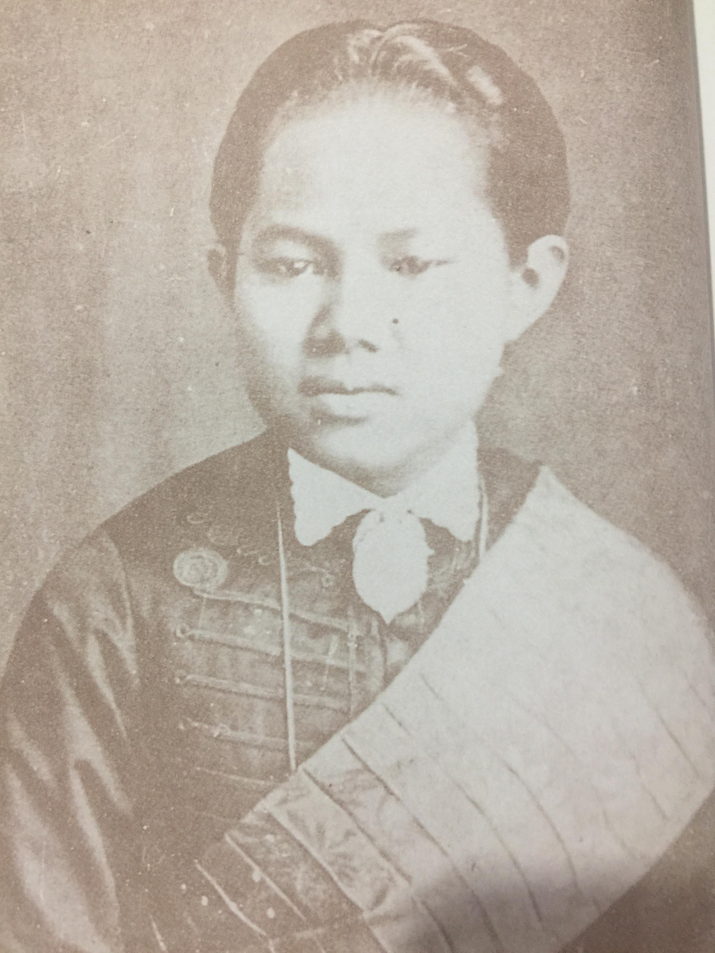 สมเด็จพระนางเจ้าสุนันทากุมารีรัตน์ พระบรมราชเทวี ย้อนอดีตบันทึกสีชมพู. สมเด็จพระนางเรือล่ม. โดย สุชาภา ผลชีวิน 0 กก.