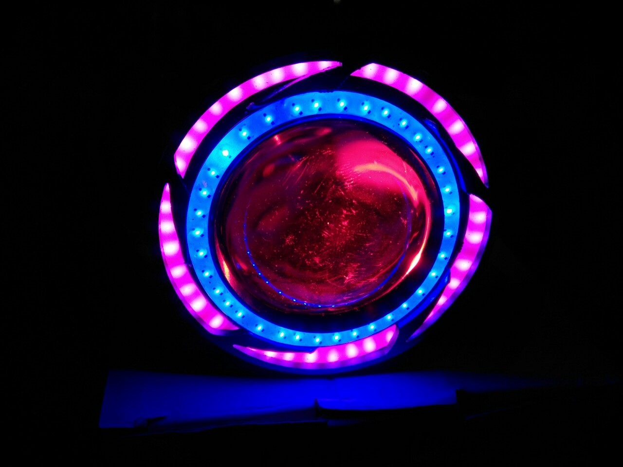 ไฟโปรเจคเตอร์มอเตอร์ไซค์ LED 2 ชั้น V.11 สามารถใช้ได้กับมอเตอร์ไซค์,บิ๊กไบค์,รถยนต์ ทุกรุ่น