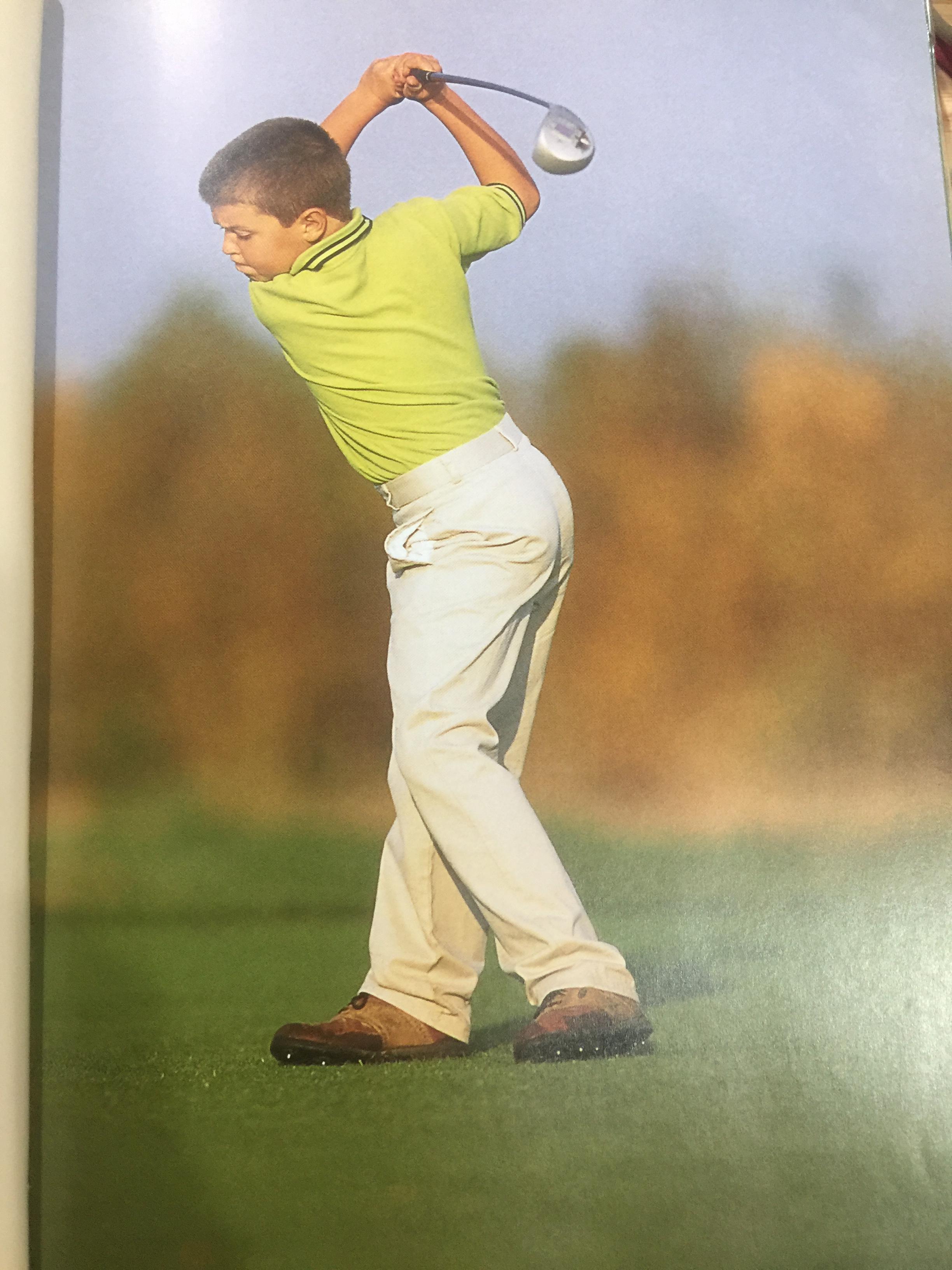 Junior. Golf. ฝึกลูกเป็น นักกอล์ฟรุ่นเยาว์ ผู้เขียน Nick Wright. ผู้แปล เริงศักดิ์ ปานเจริญ 0 กก.