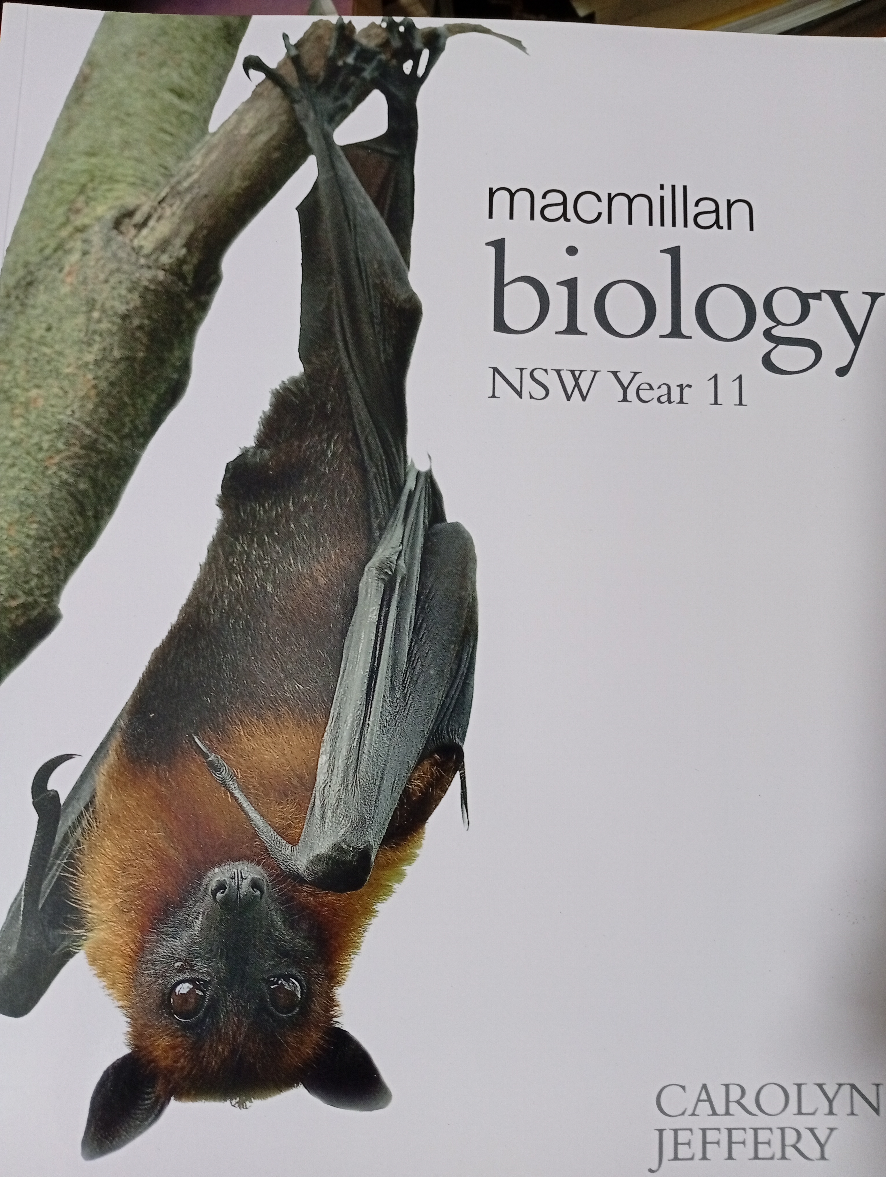 biology. Macmillan. NSW Year 11 ผู้เขียน CATOLYN JEFFERY 6,500 กรัม