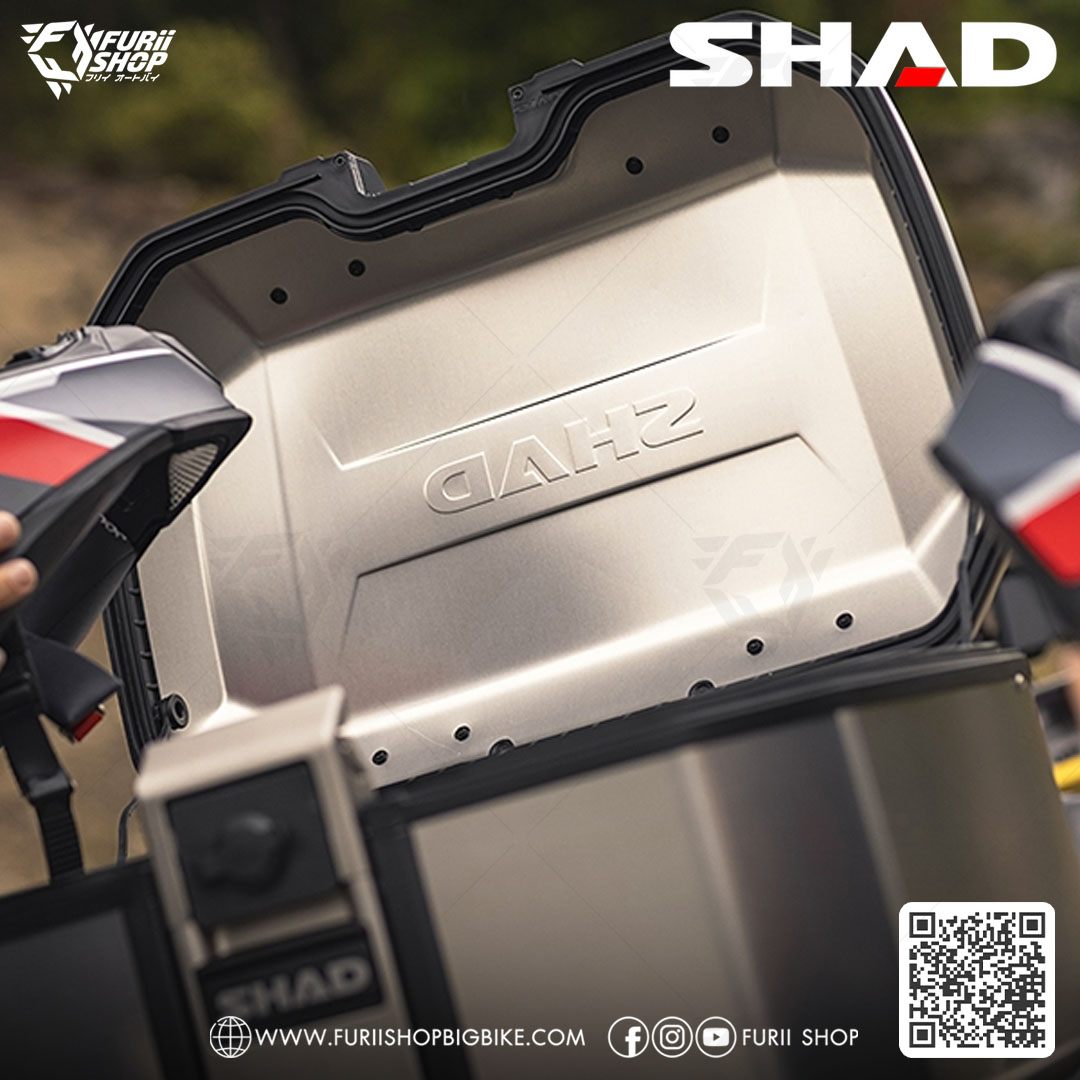 กล่องหลัง SHAD TR55 Silver ขนาด 55 ลิตร (สามารถเก็บหมวกกันน็อคได้ 2 ใบ)