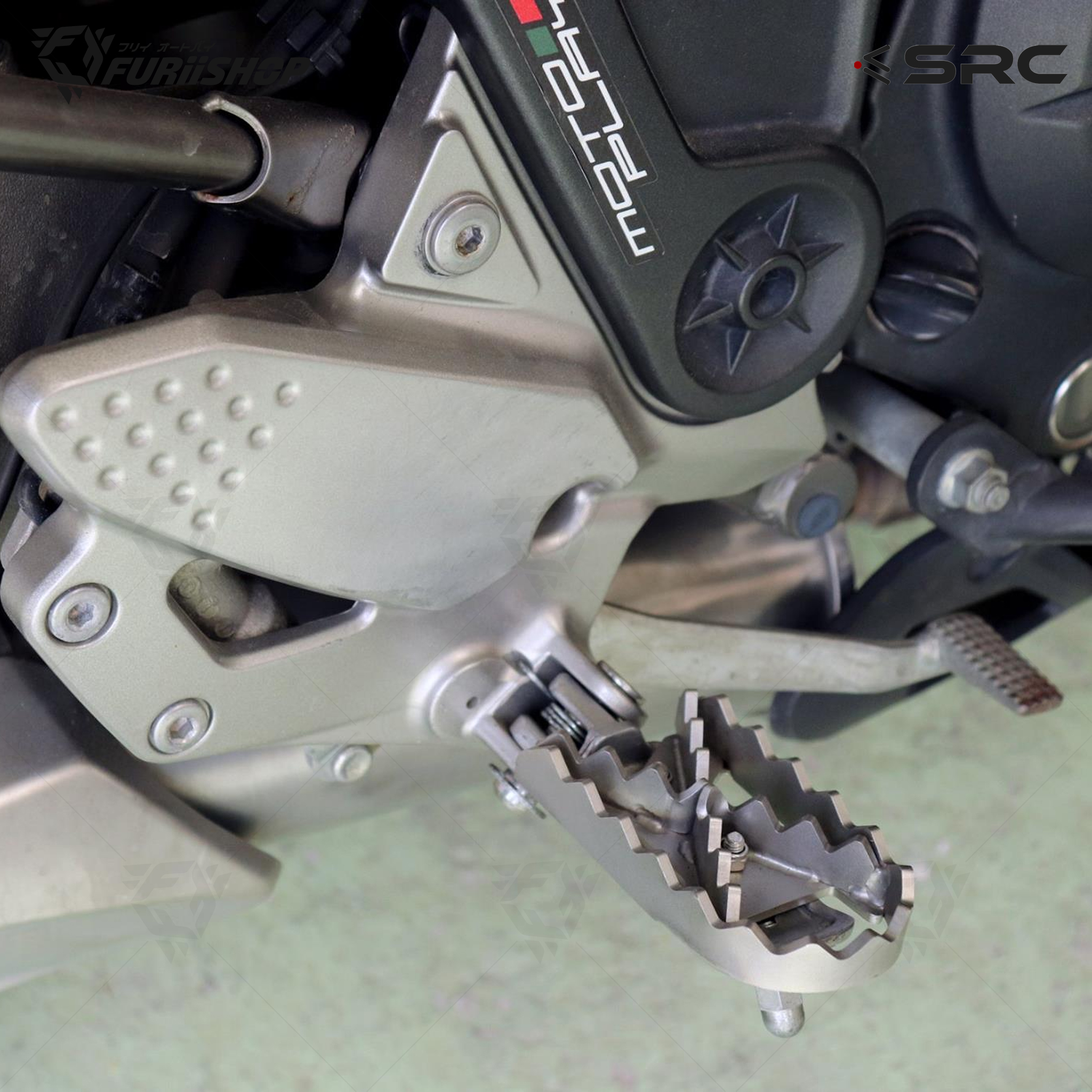 พักเท้าหนาม SRC For KAWASAKI VERSYS X 300