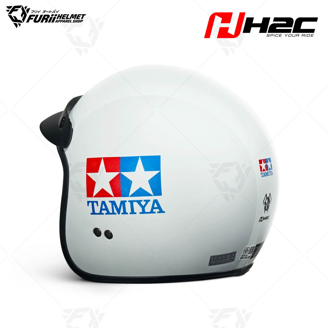 หมวกกันน็อค H2C TAMIYA WHITE (Free Size)