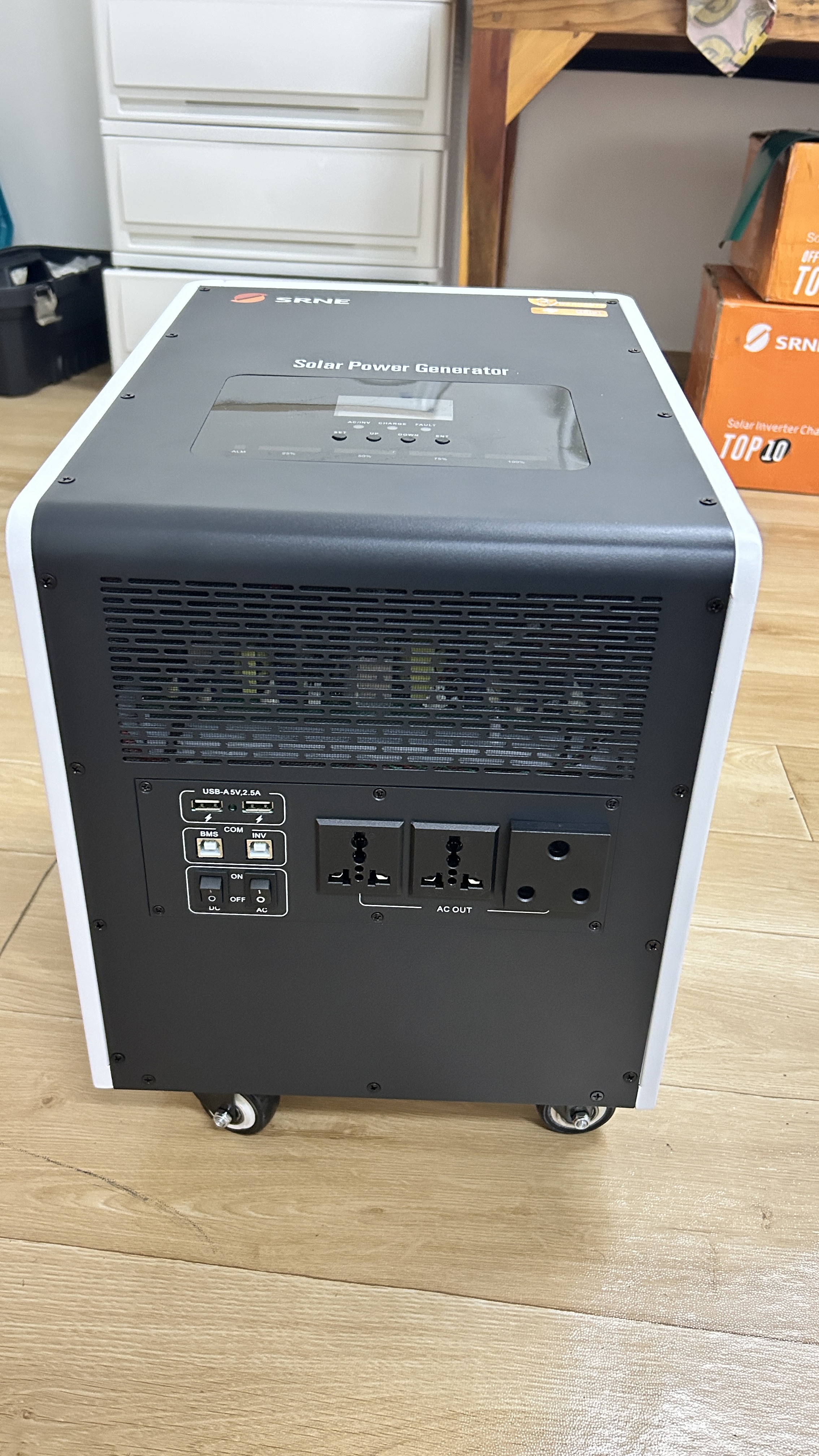 SRNE ชุดนอนนา ,โซล่าพาวเวอร์บ็อกซ์