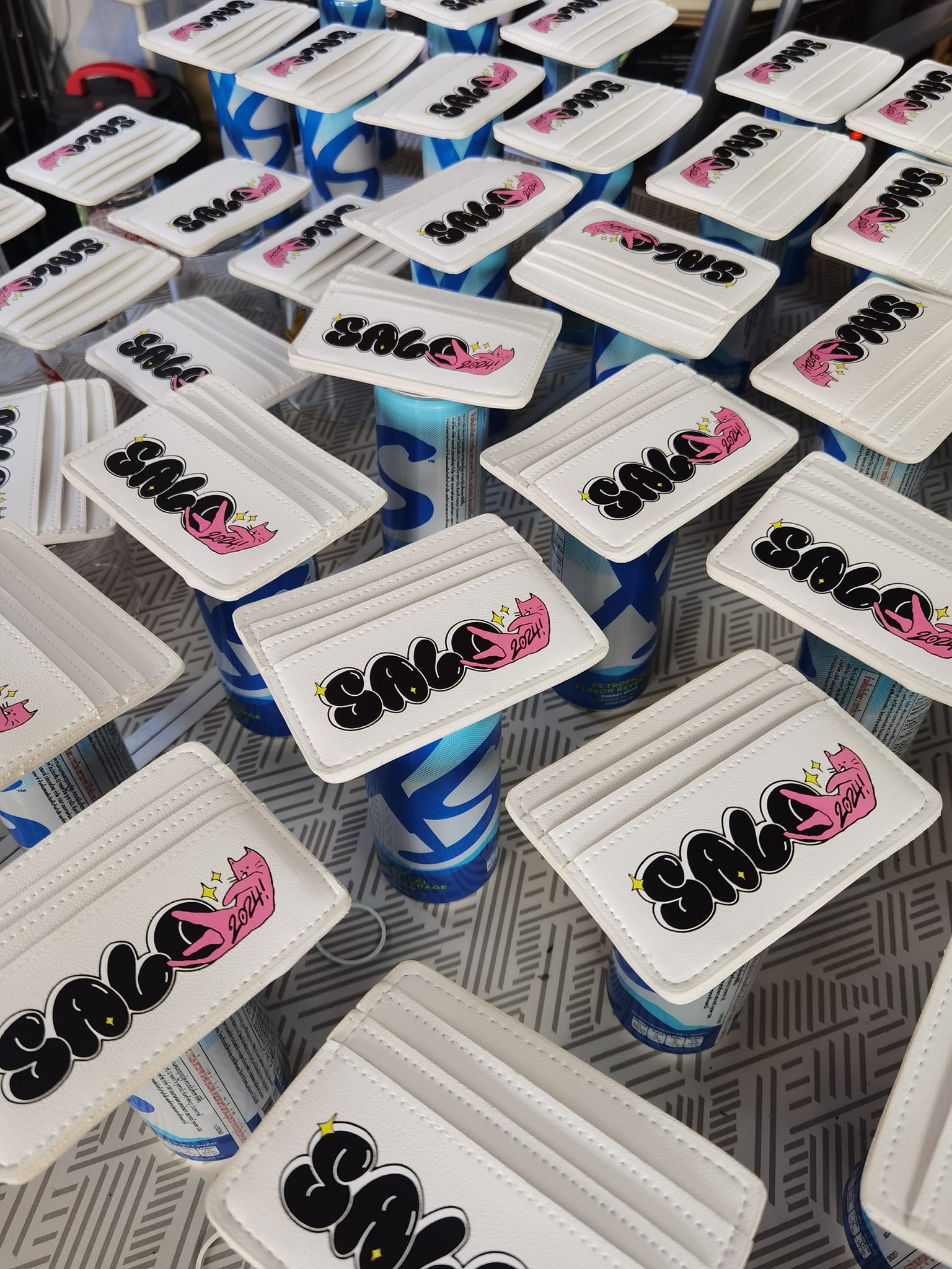 Name card ที่ใส่นามบัตร แบบพับ PVC ของพรีเมี่ยม ของที่ระลึก ของขวัญ ตอบโจทย์ทุกความต้องการ