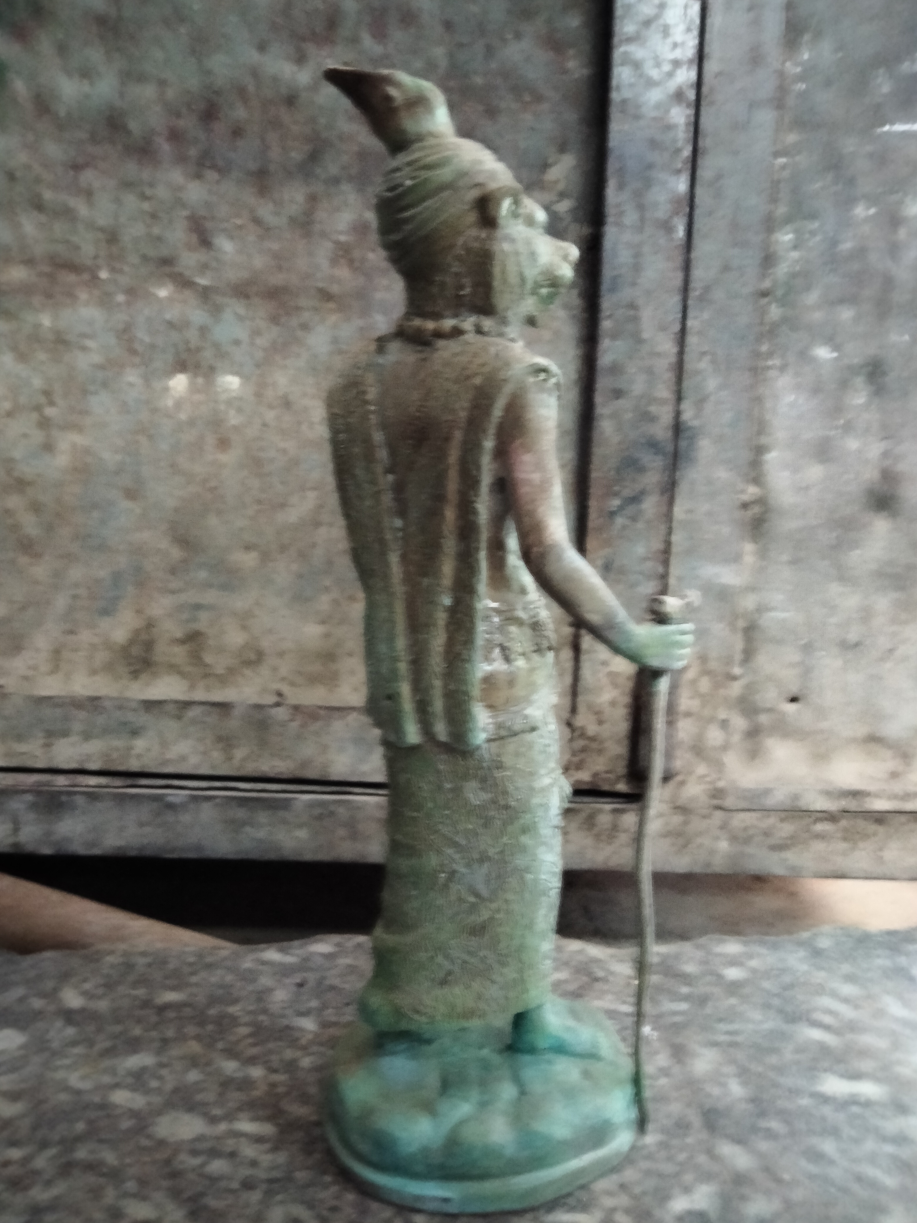 ปู่เจ้าสมิงพราย รูปหล่อทองเหลืองกัดสี ปางยืนไม้เท้า .....!!!