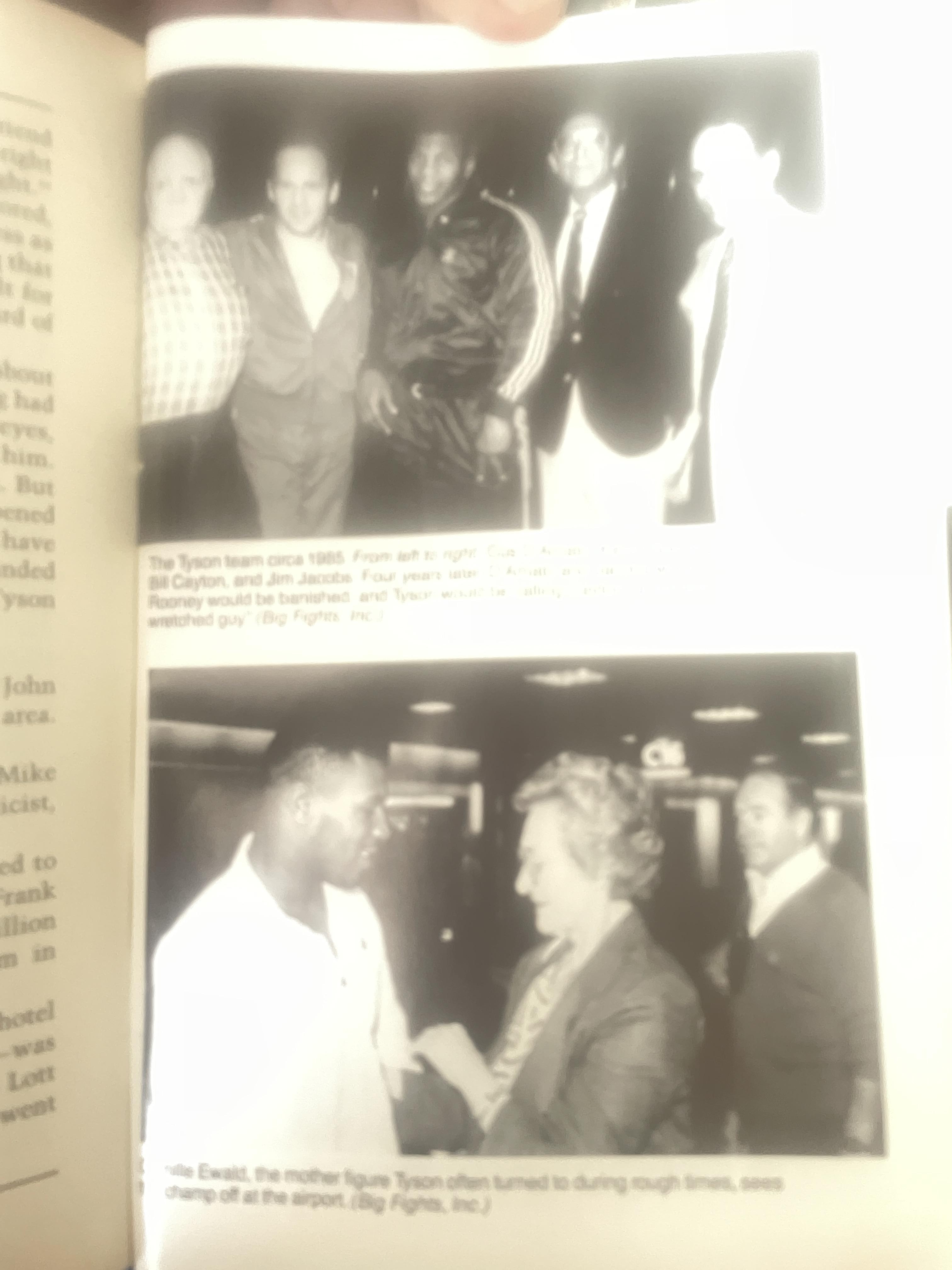 MIKE TYSON. FIREFEAR. The Inside Story of Mike Tyson. ผู้เขียน Jose Torres 3,300 กรัม