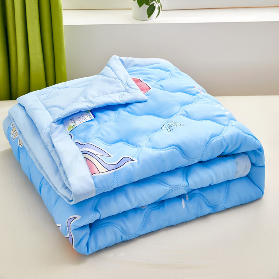 ผ้านวมบาง 5 ฟุต ผ้าห่มบาง ผ้าห่มใยไหม 5 ฟุต ผ้าห่มบาง 1 กระสอบ 80 ผืน ผืนละ 125.- อัดลายด้วยความร้อน